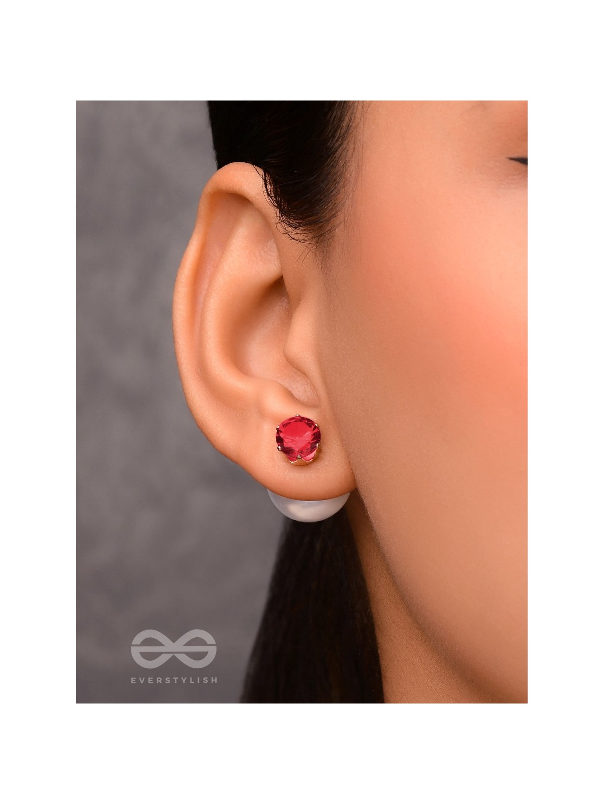 A MYSTIC PEARL - GOLDEN EMBELLISHED EARRINGS (MAGENTA)