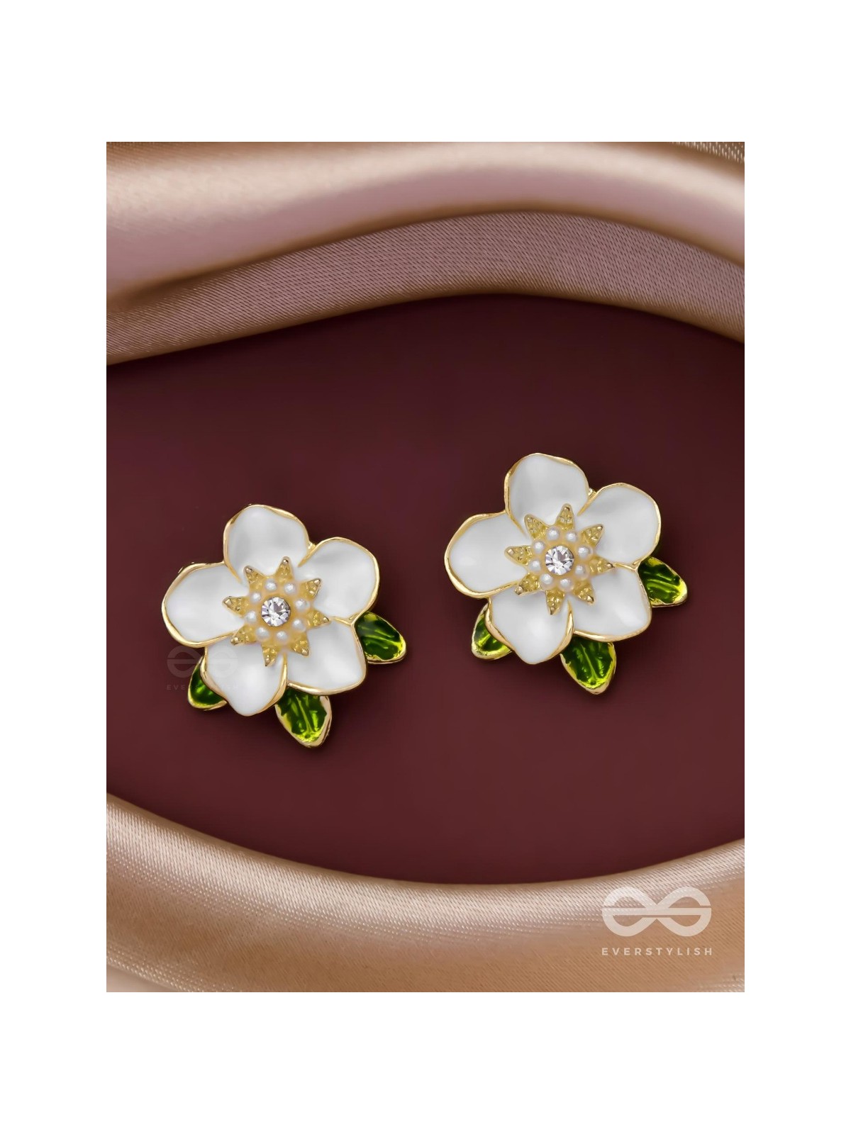 SNOWY BLOSSOMS - GOLDEN EMBELLISHED STUD EARRINGS