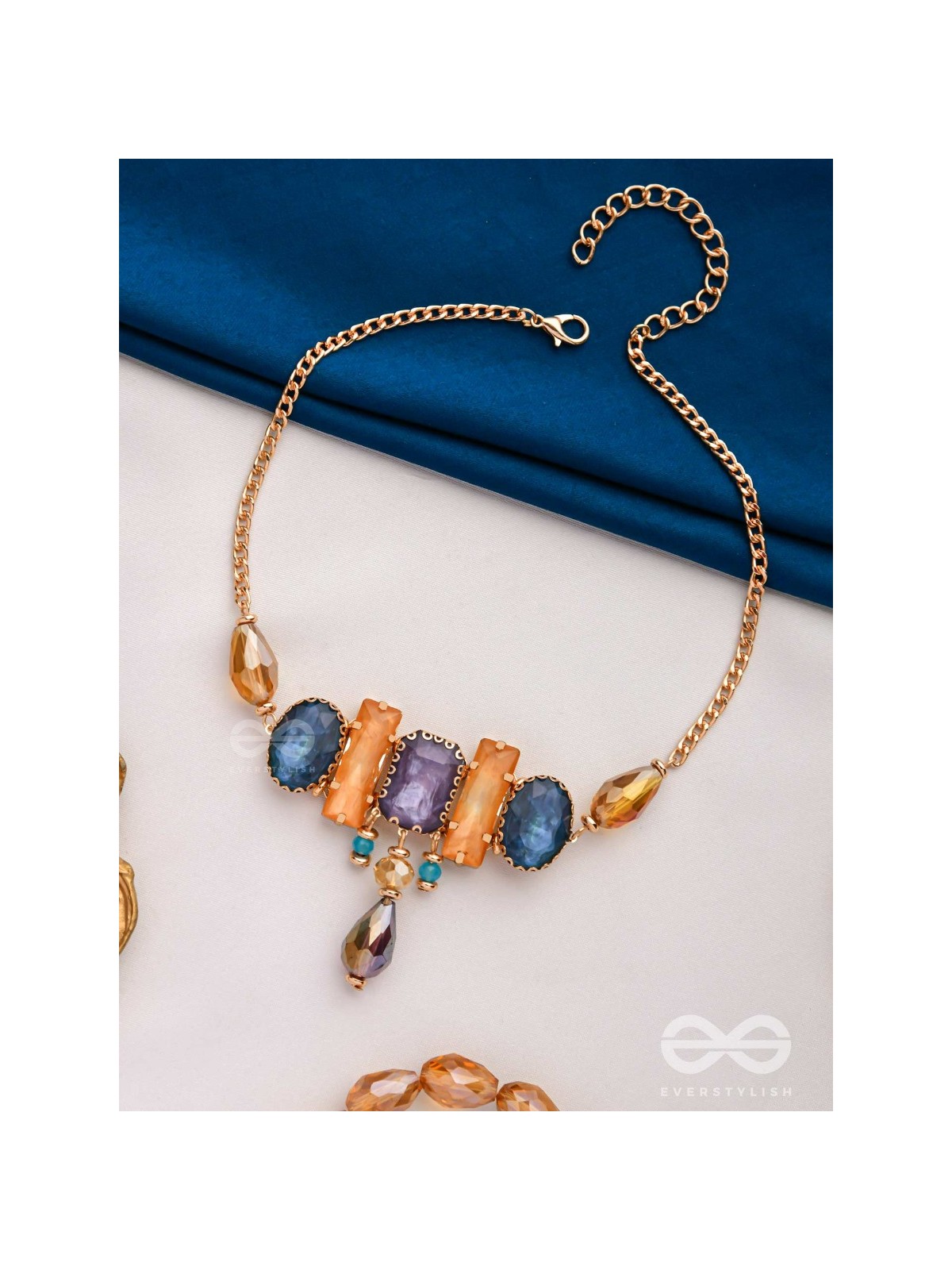 The Legendary Stones - Embellished Golden Embellished Neckpiece