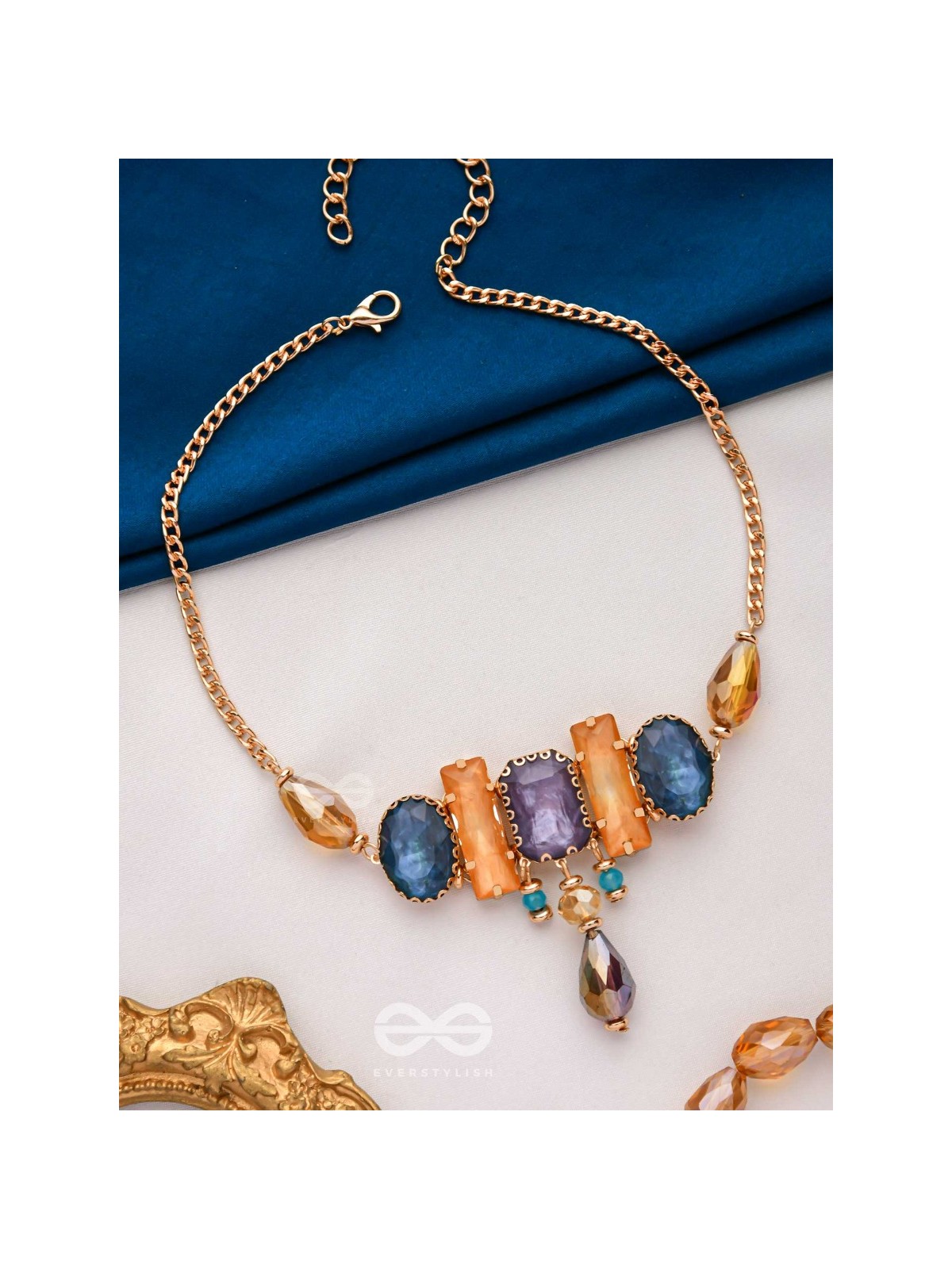 The Legendary Stones - Embellished Golden Embellished Neckpiece