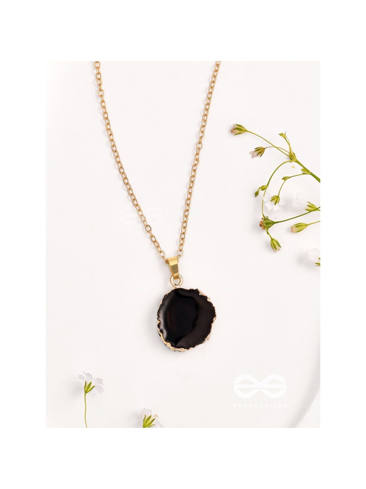 Glowing Magic - Golden And Black Resin Pendant With Anti-Tarnish Coating