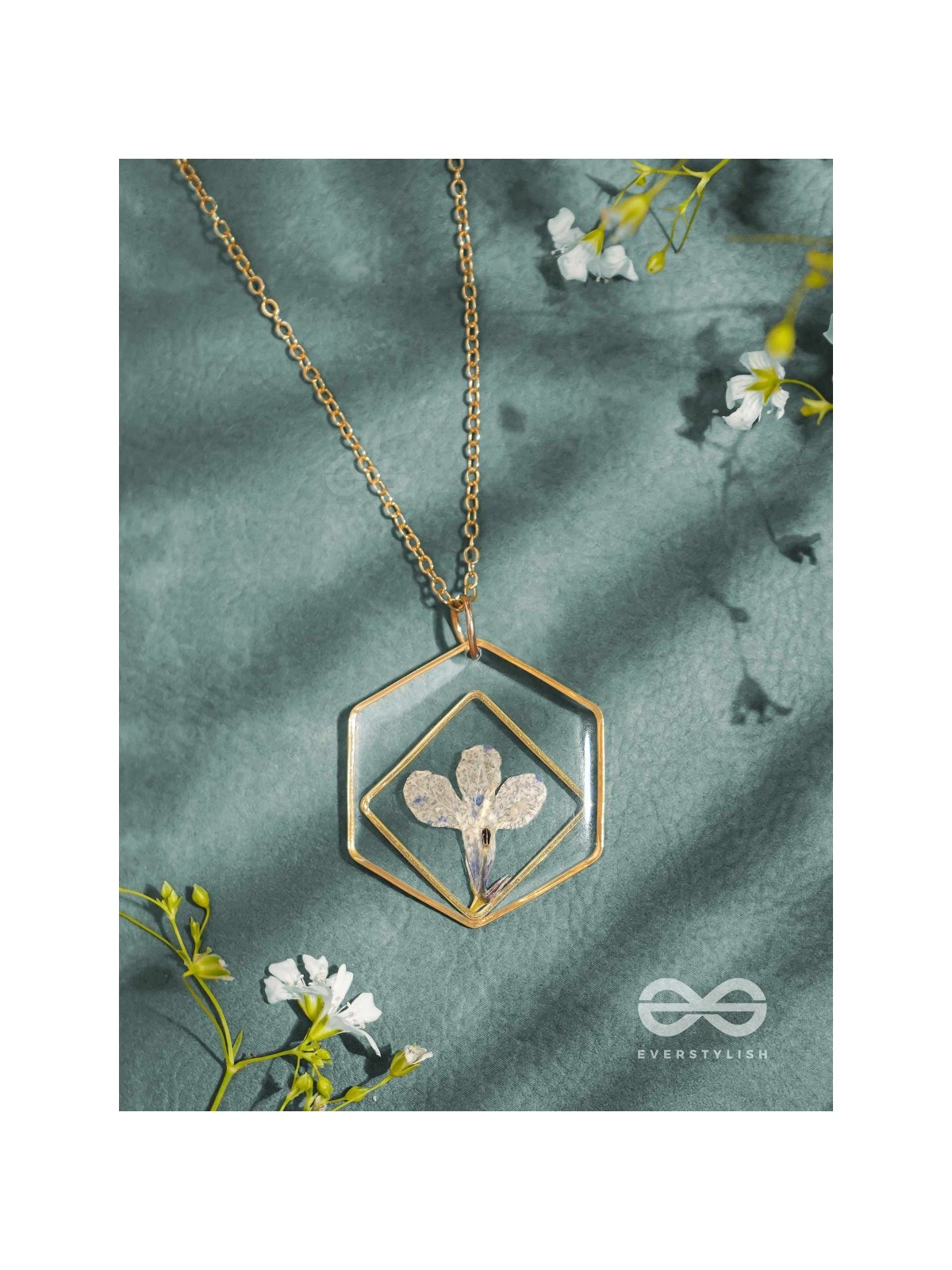 The Fairy Bloom - Pressed Flower Resin Pendant With Anti-Tarnish Coating