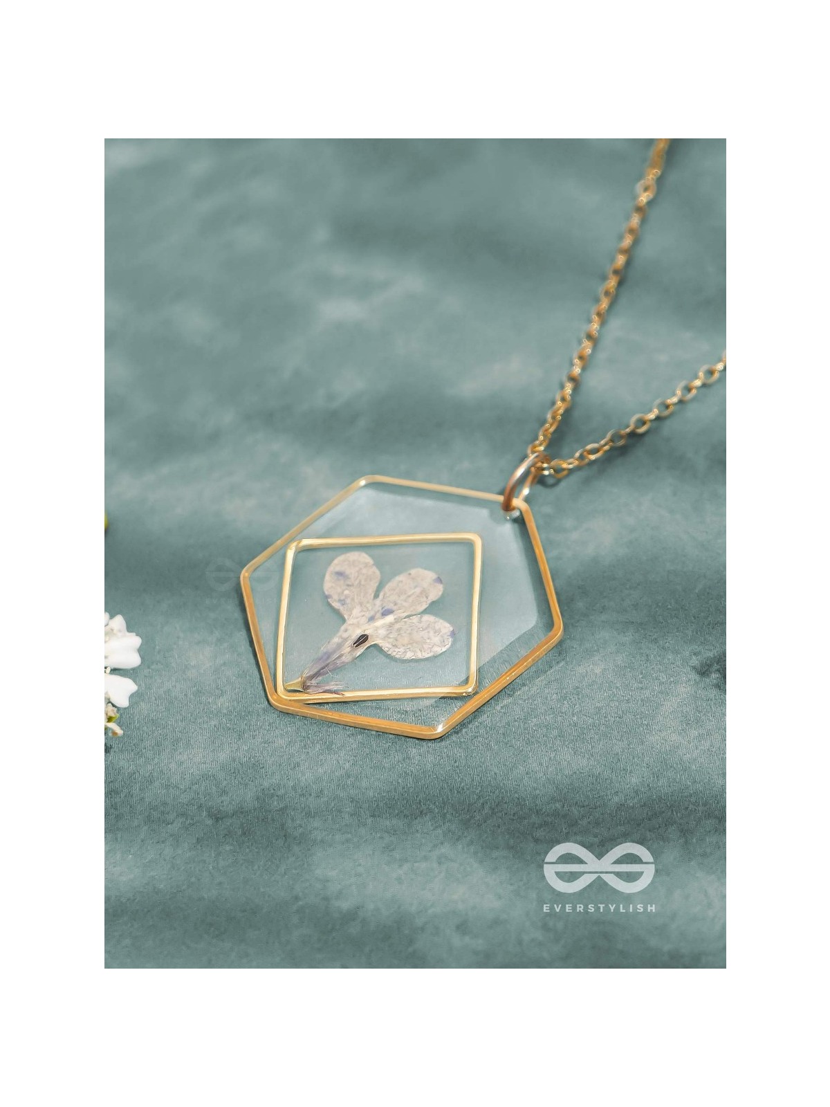 The Fairy Bloom - Pressed Flower Resin Pendant With Anti-Tarnish Coating