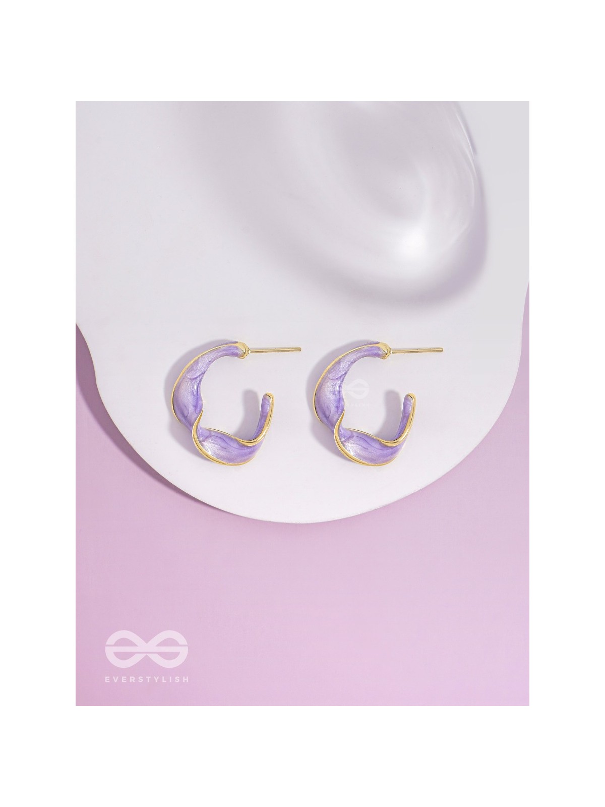EBB AND FLOW - ENAMELLED TWISTED STUDS (PURPLE)