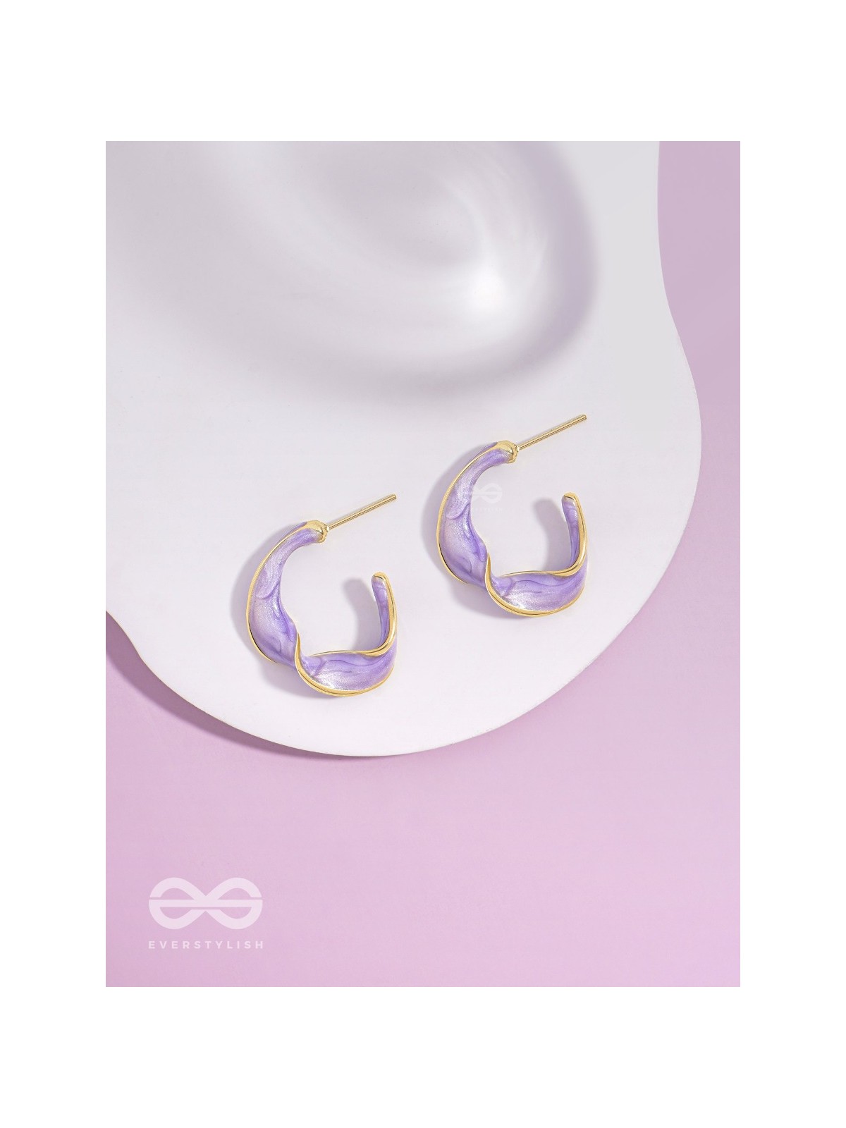 EBB AND FLOW - ENAMELLED TWISTED STUDS (PURPLE)
