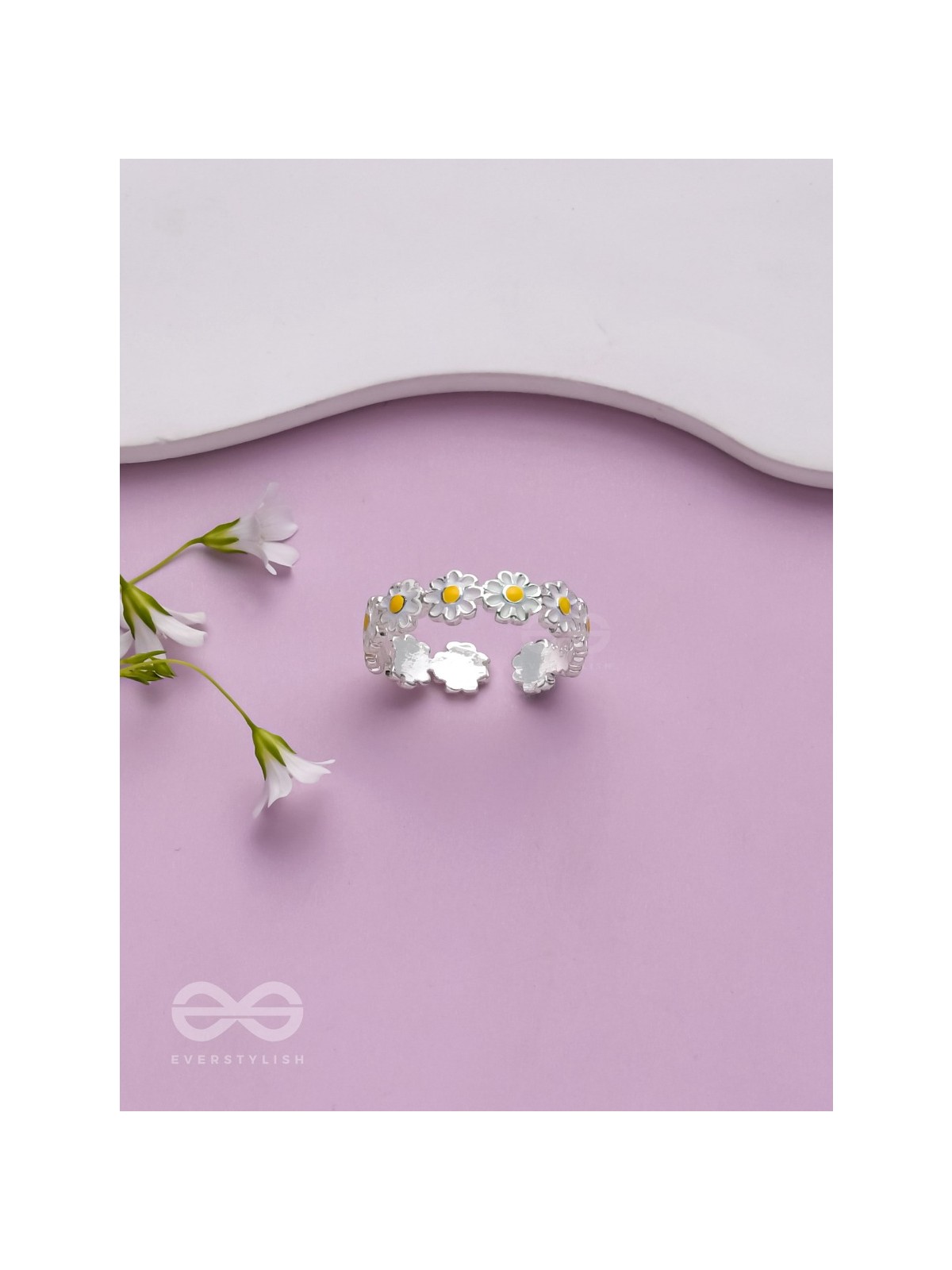 SUNSHINE DAISIES - SILVER RING (ADJUSTABLE)(Yellow)