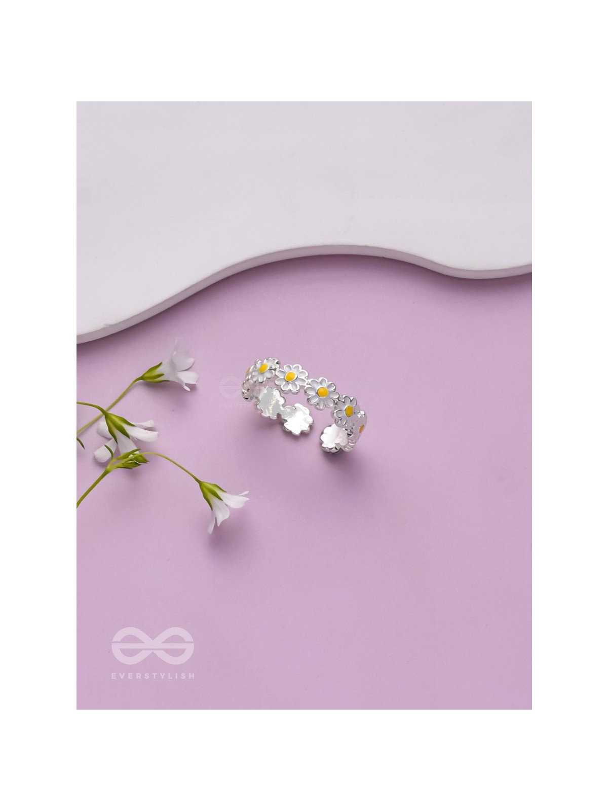 SUNSHINE DAISIES - SILVER RING (ADJUSTABLE)(Yellow)