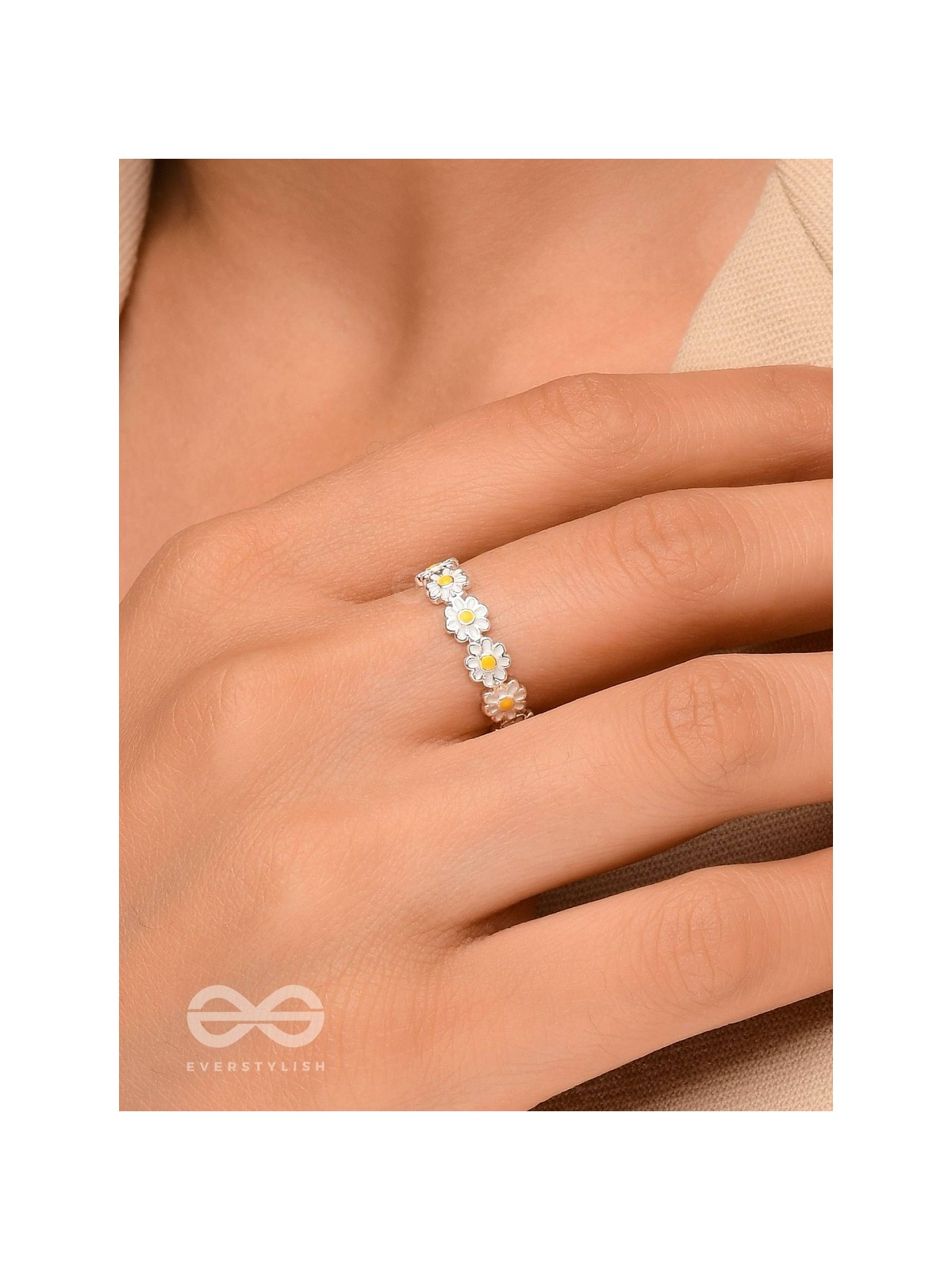 SUNSHINE DAISIES - SILVER RING (ADJUSTABLE)(Yellow)
