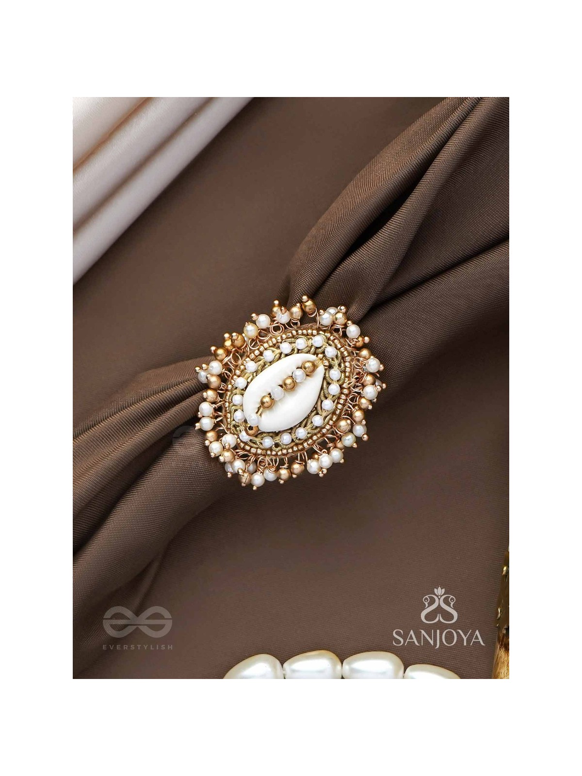 Haimana - The Shell Haven - Beads And Shell Hand Embroidered Ring