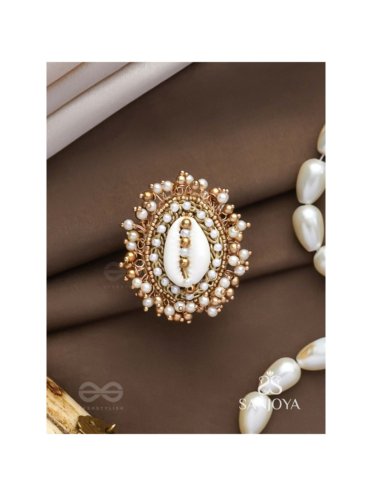 Haimana - The Shell Haven - Beads And Shell Hand Embroidered Ring