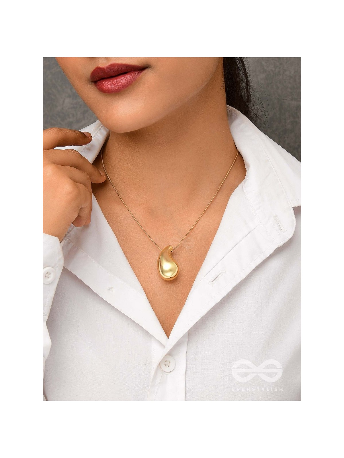 Radiant Raindrop - Statement Golden Pendant With Anti-Tarnish Coating