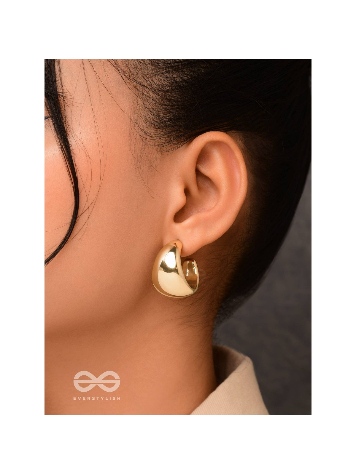 Luminary Echoes - Golden Earrings