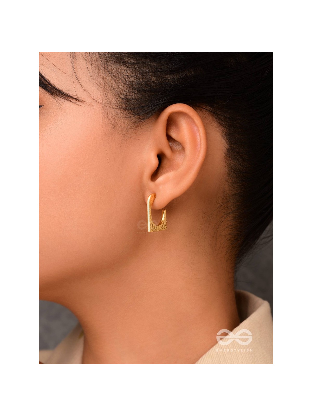 A Pixel Play - Golden Stainless Steel Earrings With Anti-Tarnish Coating