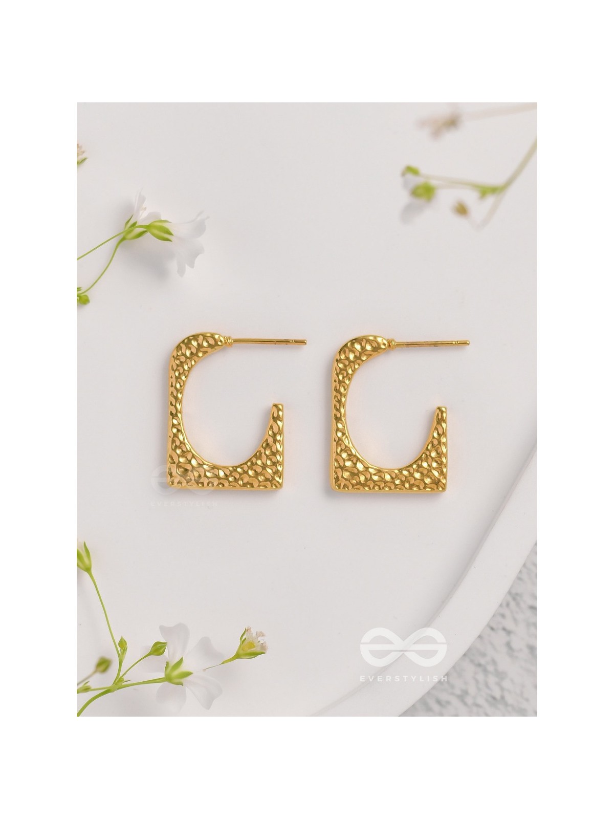 A Pixel Play - Golden Stainless Steel Earrings With Anti-Tarnish Coating