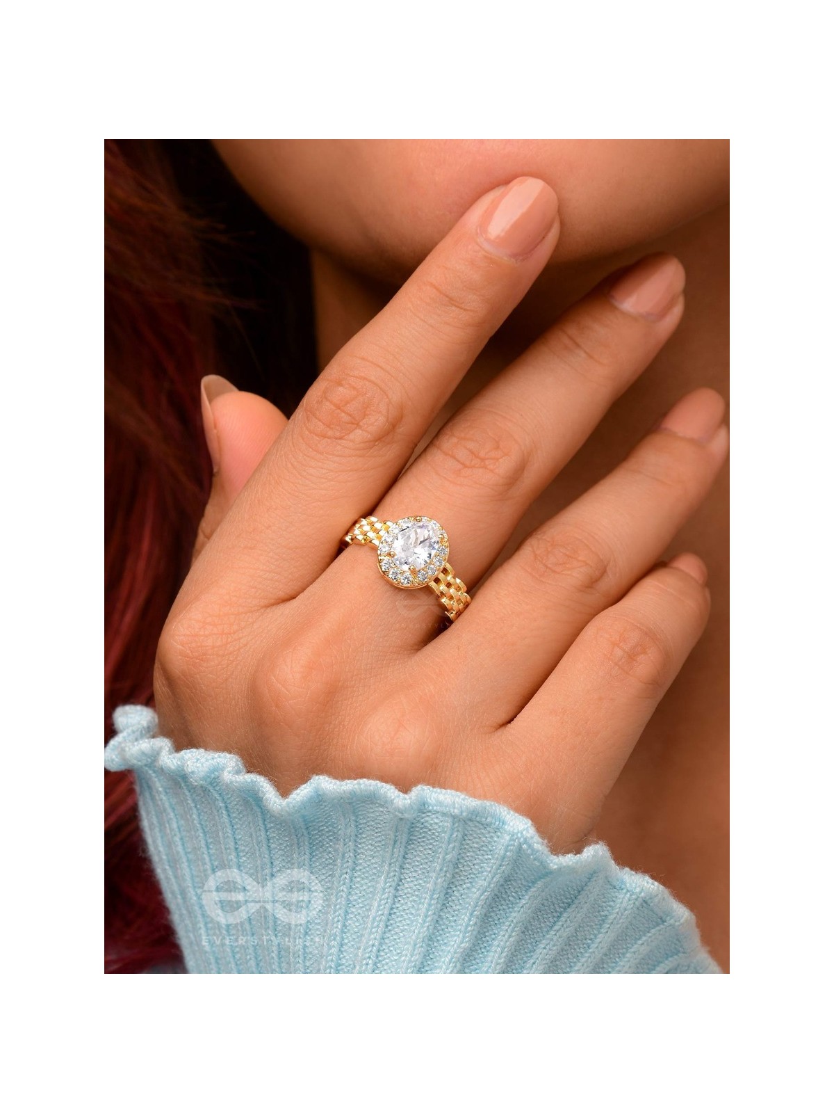The Radiant Rhinestone - Golden Cubic Zirconia Ring 