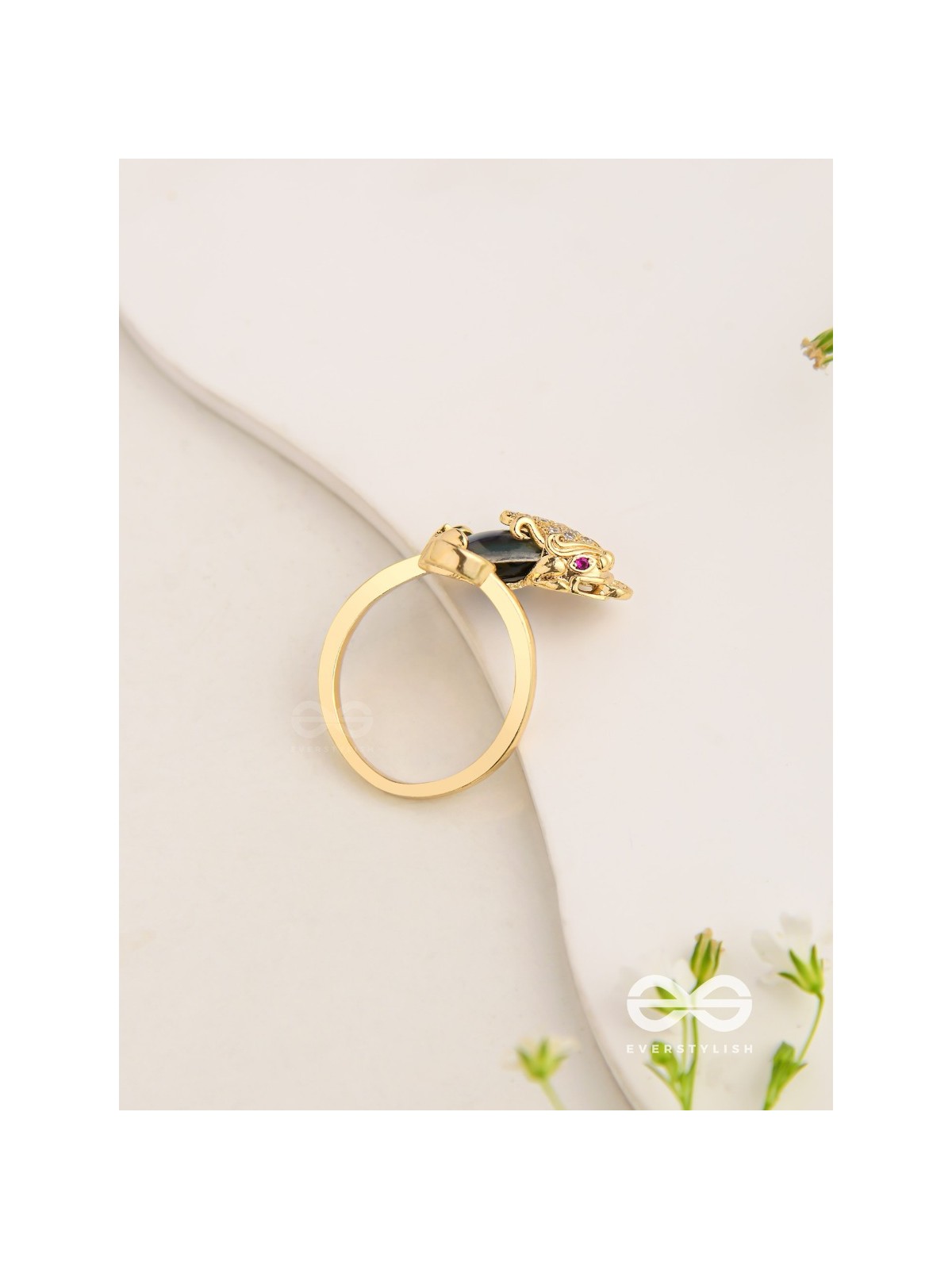 Dragonheart's Crown - Golden Statement Ring 