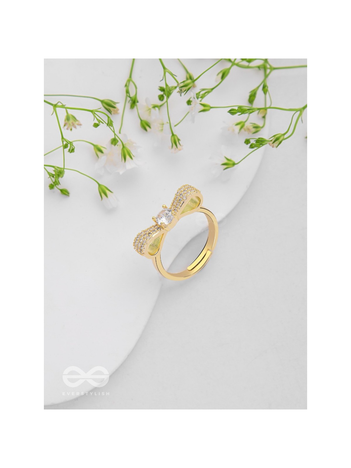 Sparkling Bow Affair - Golden Embellished Ring 
