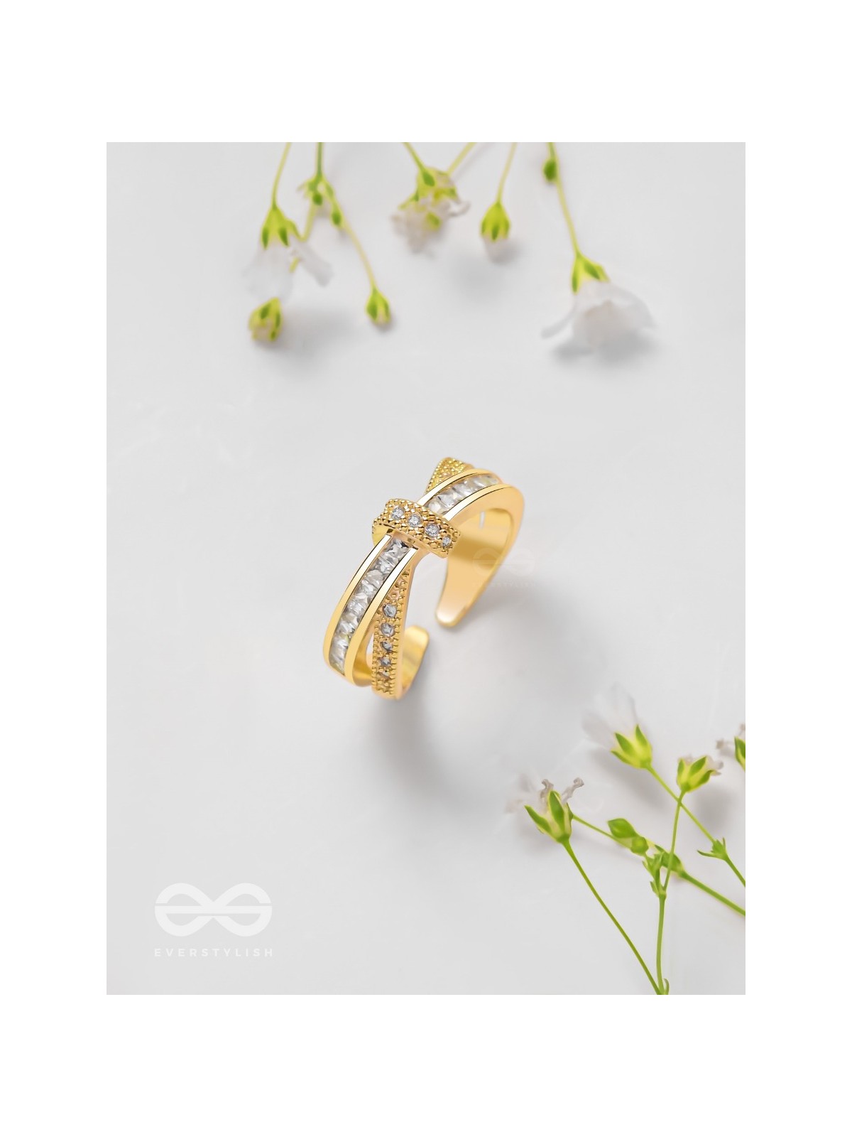 Twilight Crossroads - Golden Embellished Ring 