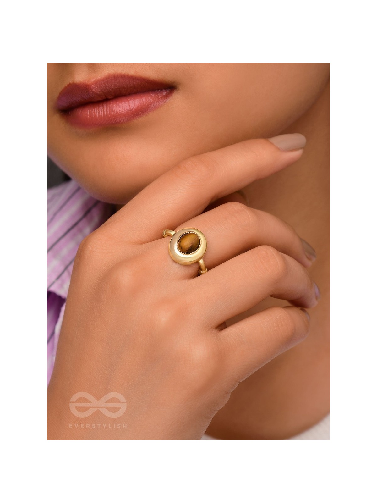 Gilded Latte Elegance - Golden Beaded Ring 