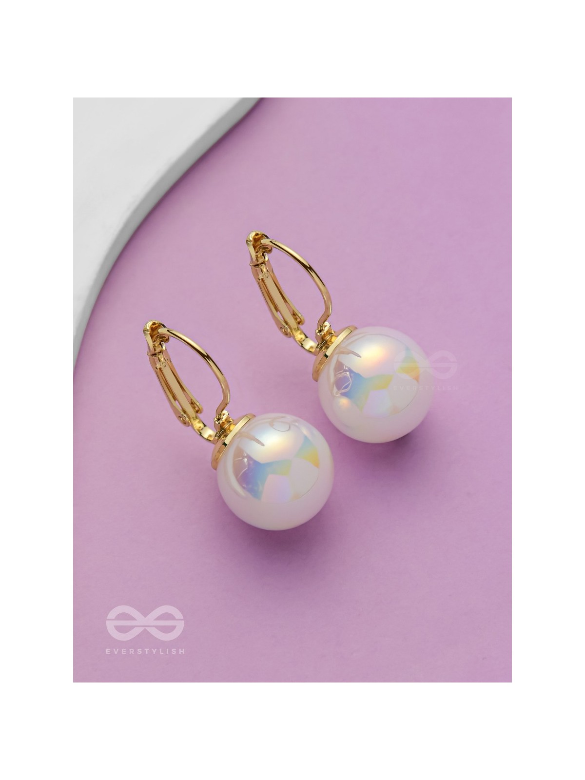 Multichromic Pearls - Holographic Golden Pearl Earrings