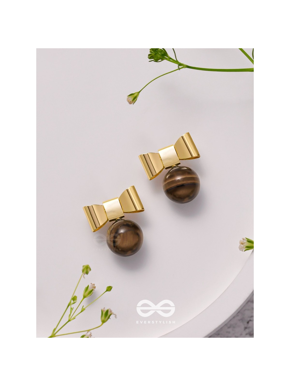 Earthy Bows - Golden Earrings
