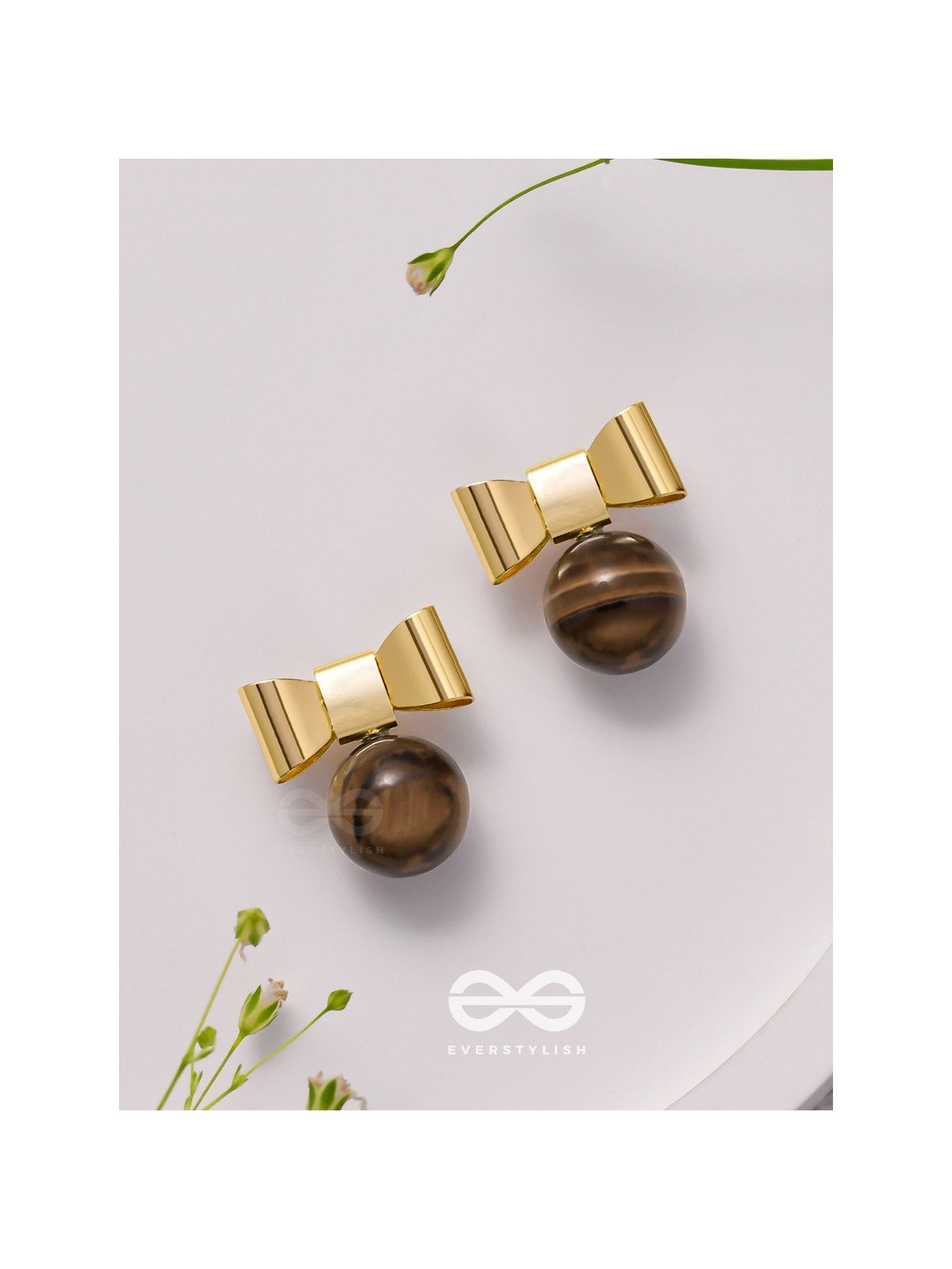 Earthy Bows - Golden Earrings