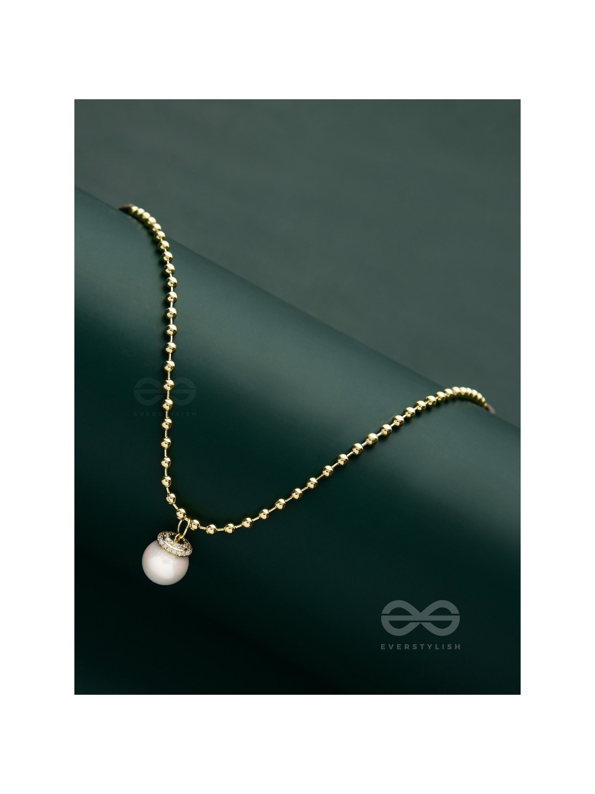 Darling Droplet - Pearl  Pendant
