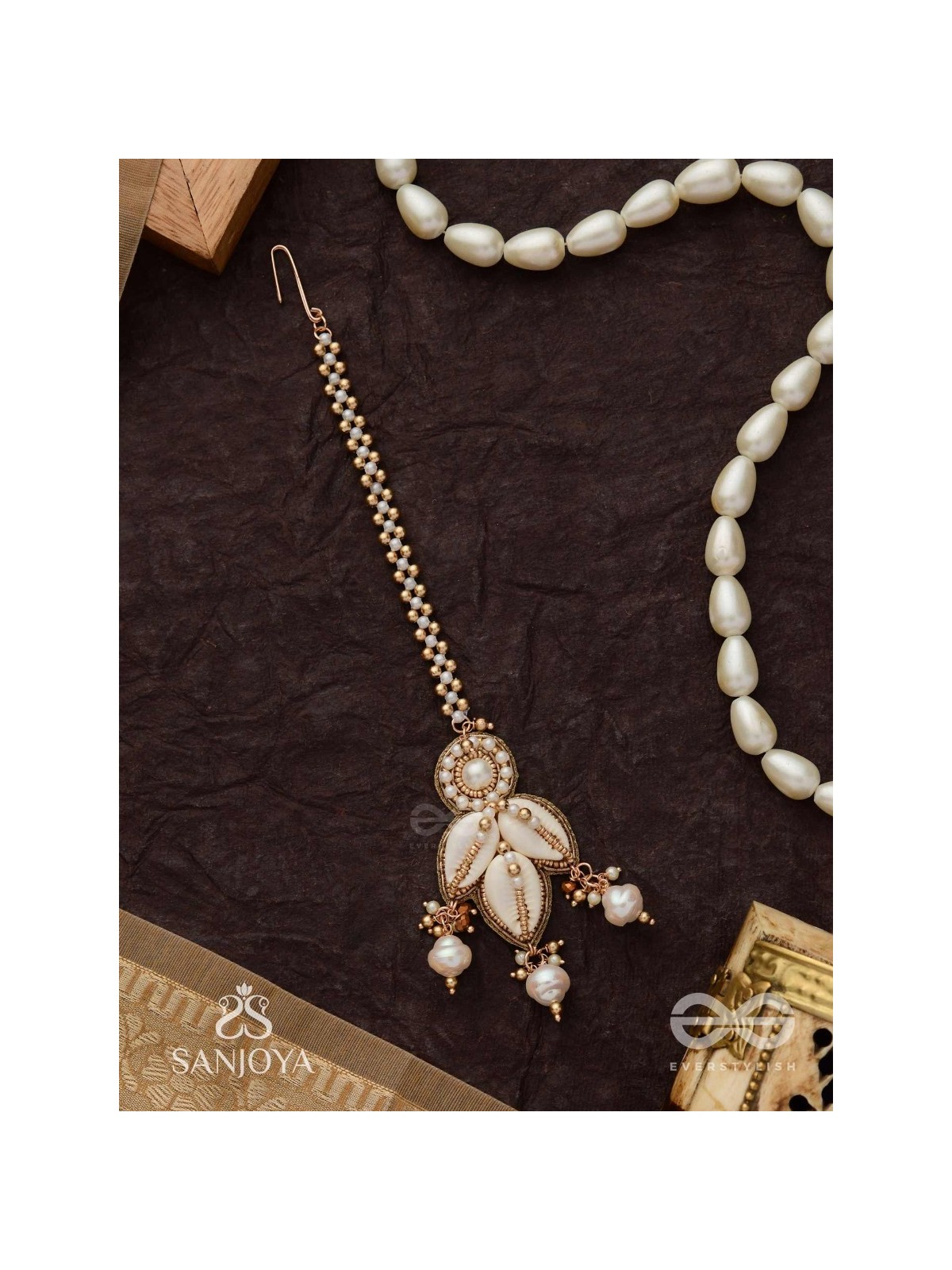 Savishkaar- The First Manifestation- Shells And Beads Hand Embroidered Maangtika