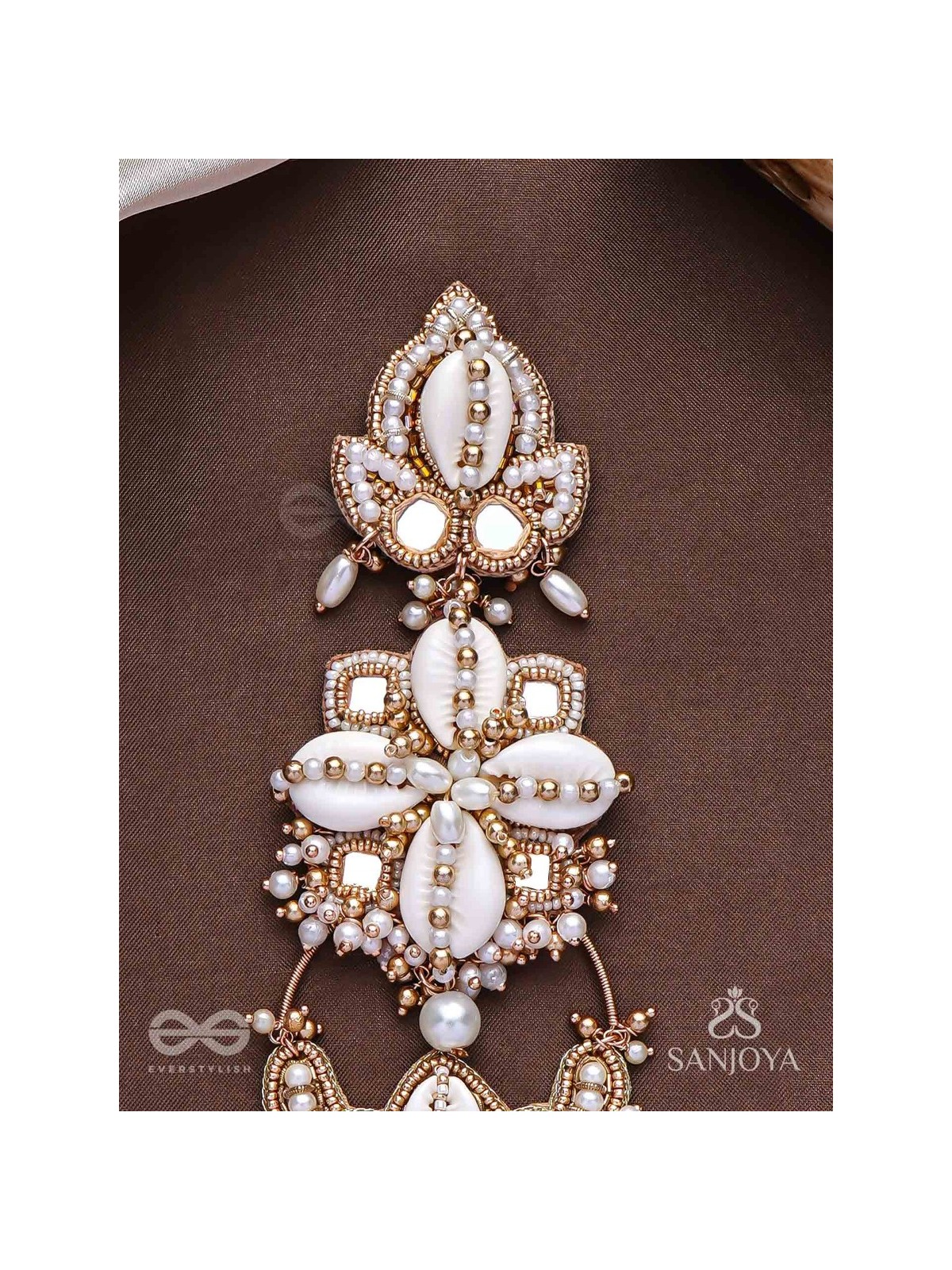 Grathan - The Delicate Intricacy - Mirrors, Shells, Beads And Pearls Hand Embroidered Hair Accessory