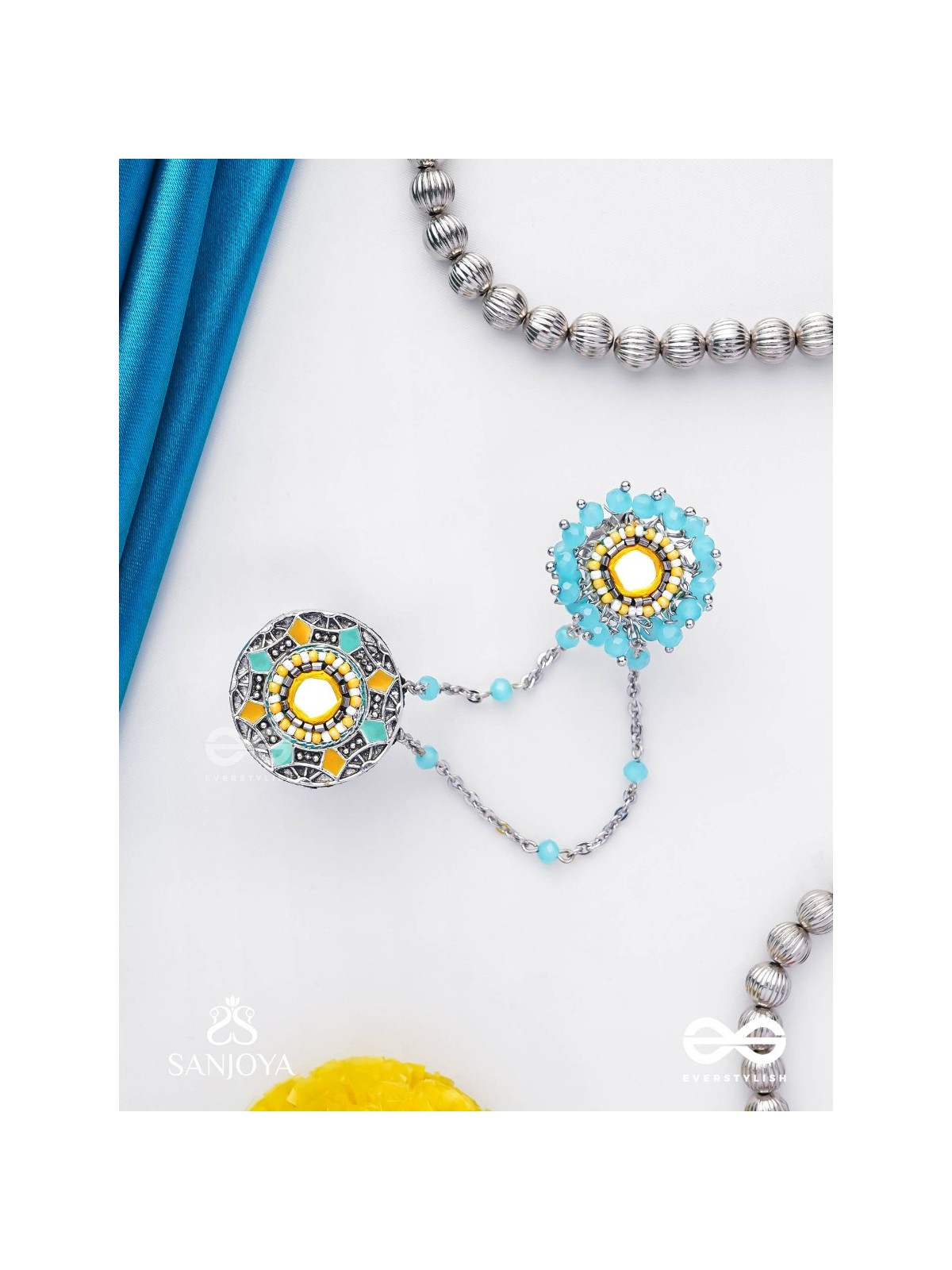 Ambarant - The Horizon Bands - Mirror And Beads Hand Embroidered Enamelled Oxidised Chain Linked Double Rings (Adjustable)