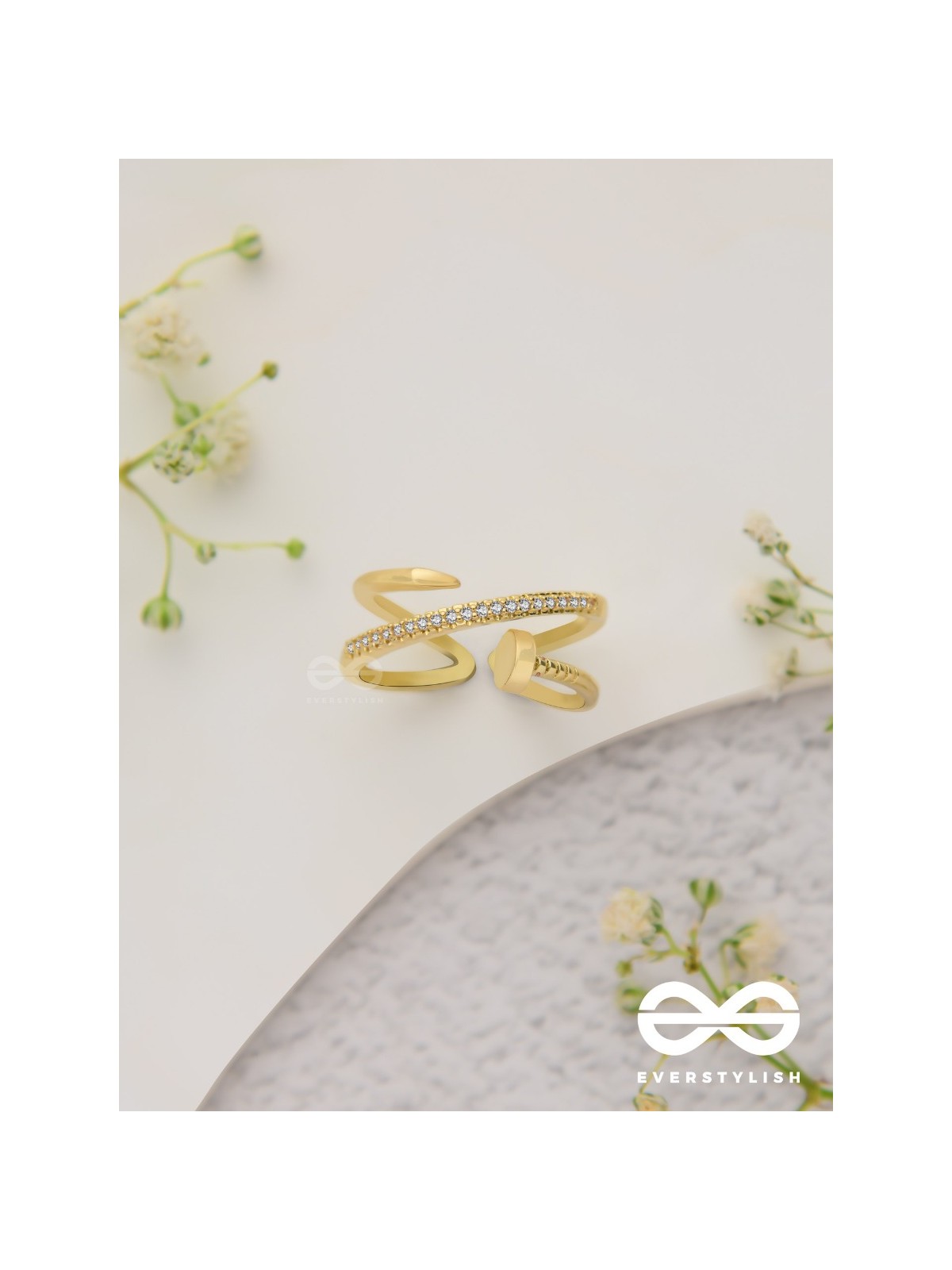 The Medusa'S Crown - Cubic Zirconia Golden Ring (Adjustable)