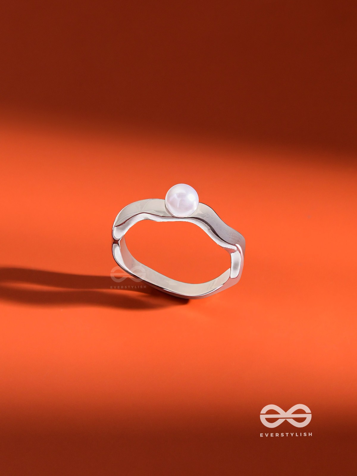 The Pearl Modesty - Silver Ring