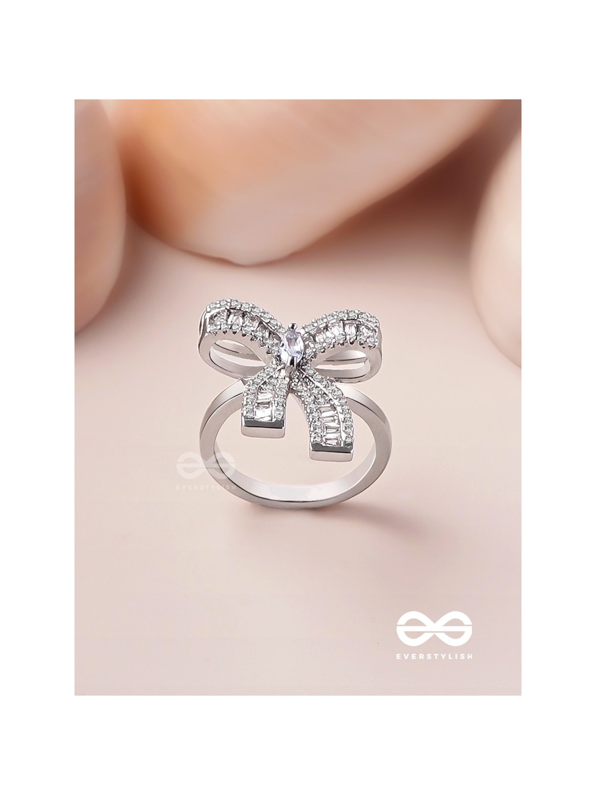 The Bow Beauty - Silver Cubic Zirconia Ring (Adjustable)
