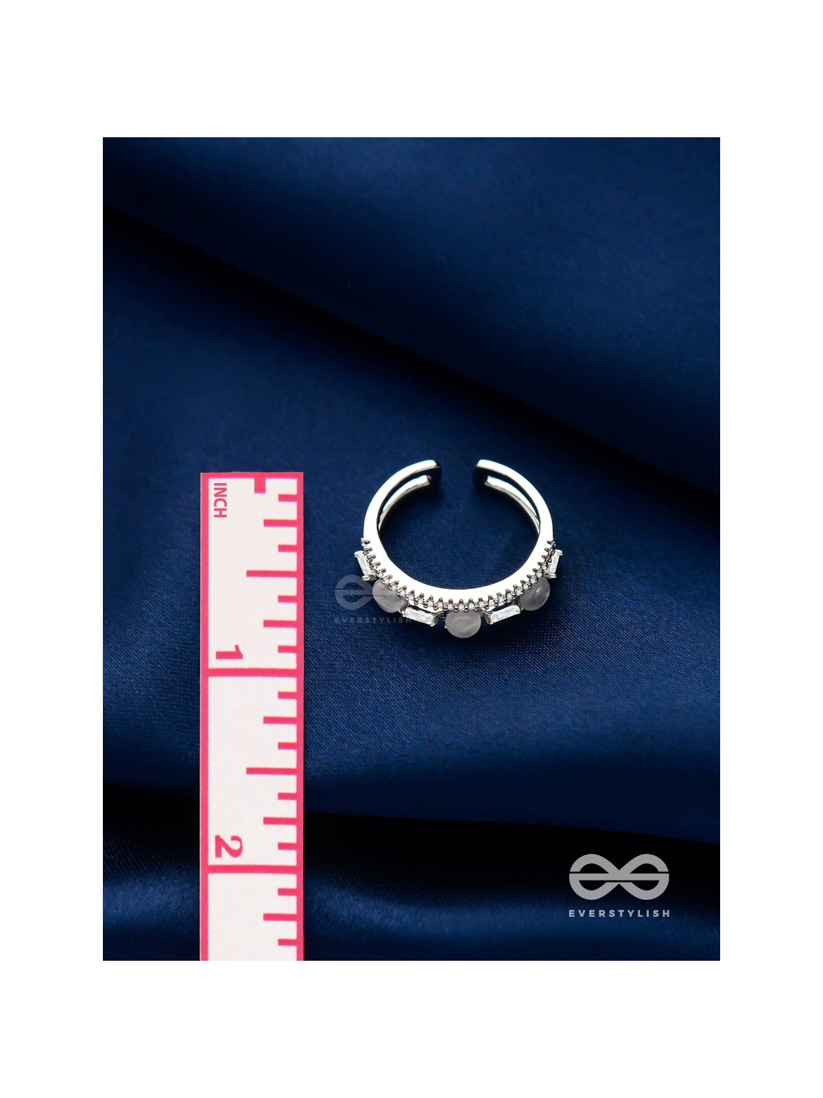 The Honoured Majesty - Silver Cubic Zirconia Ring (Adjustable)