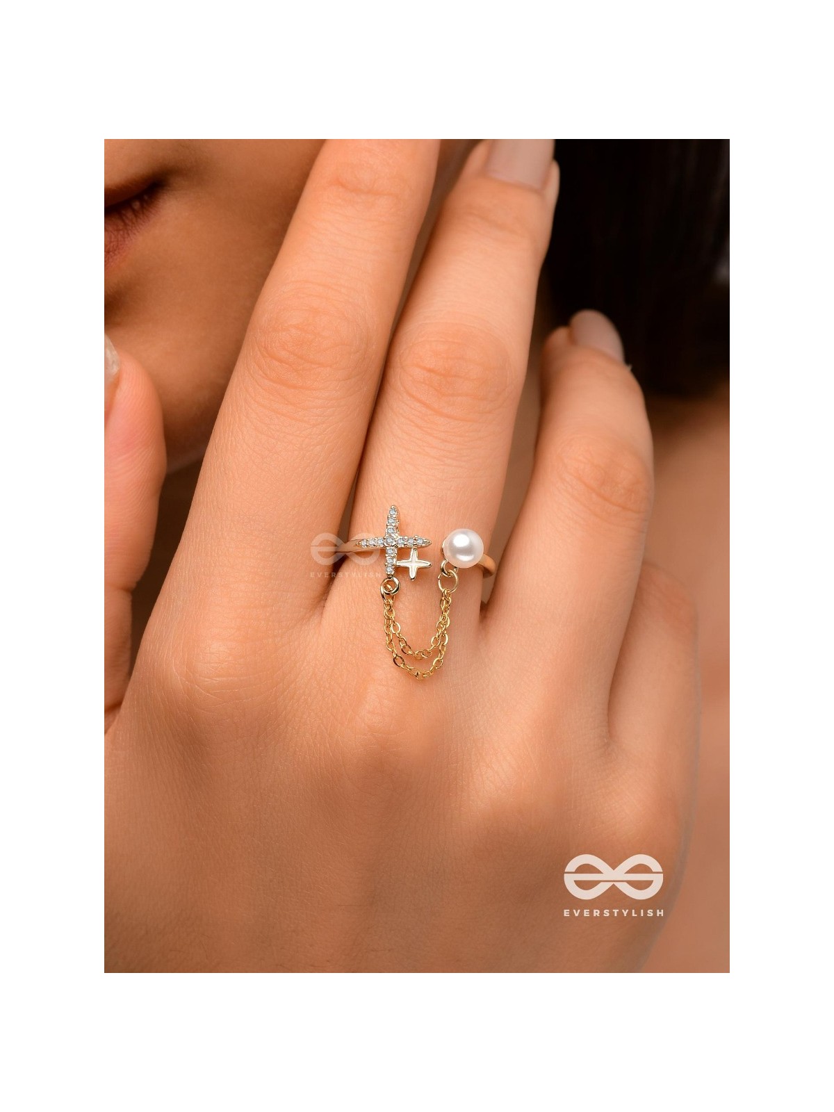 Cross My Heart - Golden Cubic Zirconia Ring (Adjustable)