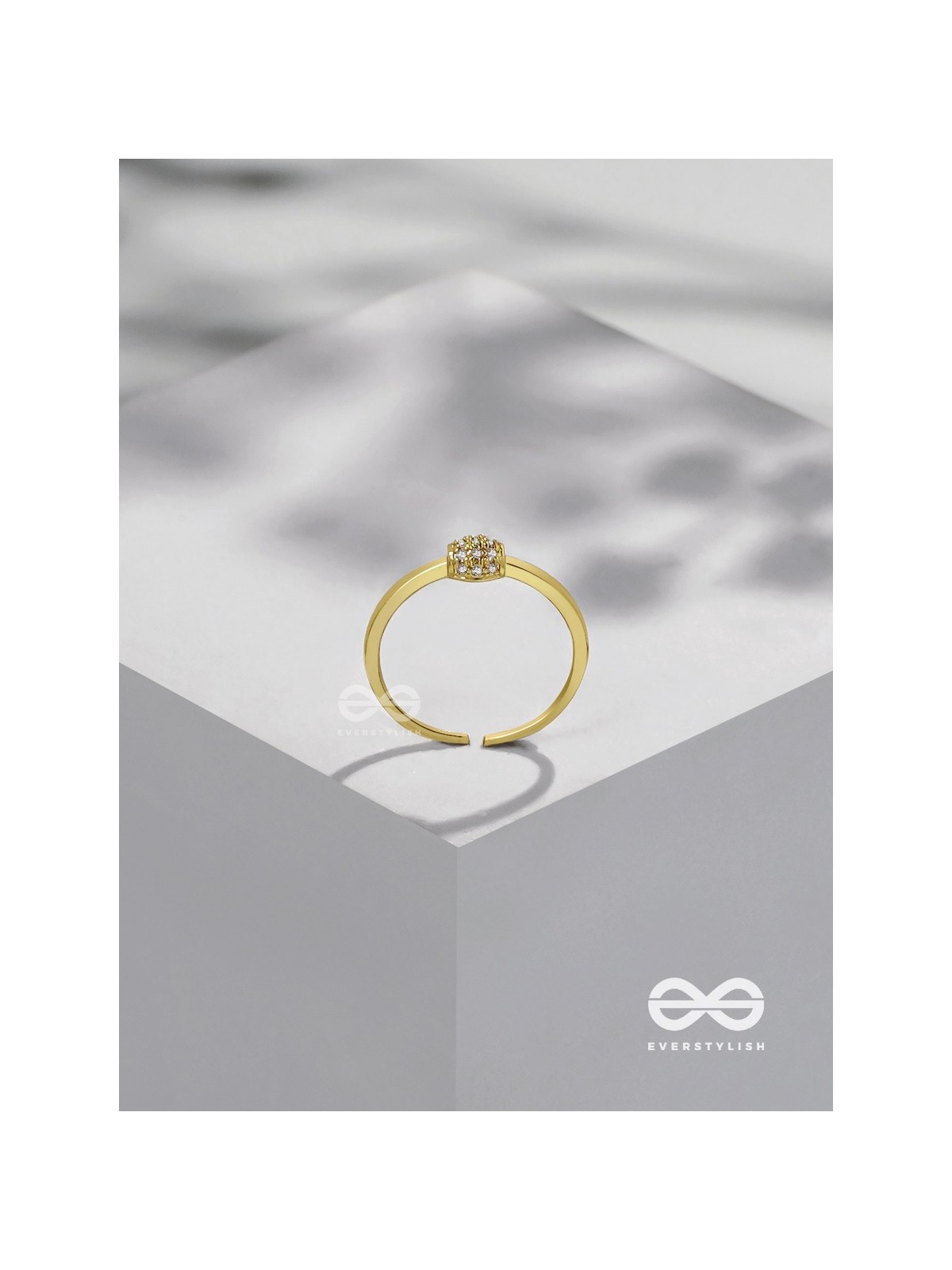 The Rare Lustre - Golden Cubic Zirconia Ring 