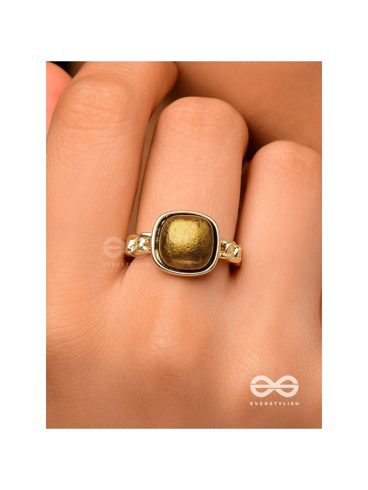 The Cocoa Charisma - Golden Ring (Adjustable)