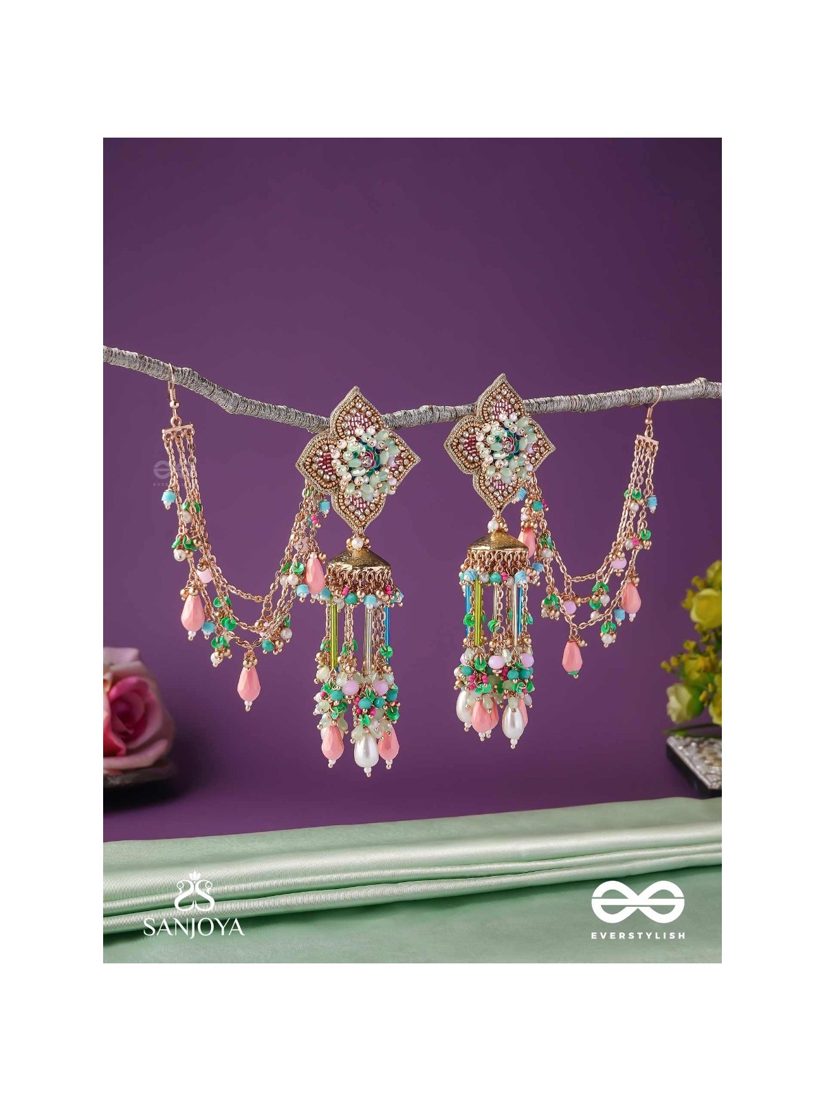 MANJUSUMANA - BEAUTIFUL BLOSSOM - MULTIPLE CHAIN EARRINGS EMBELLISHED WITH BEADWORK, A FLOWER MOTIF AND DANGLERS