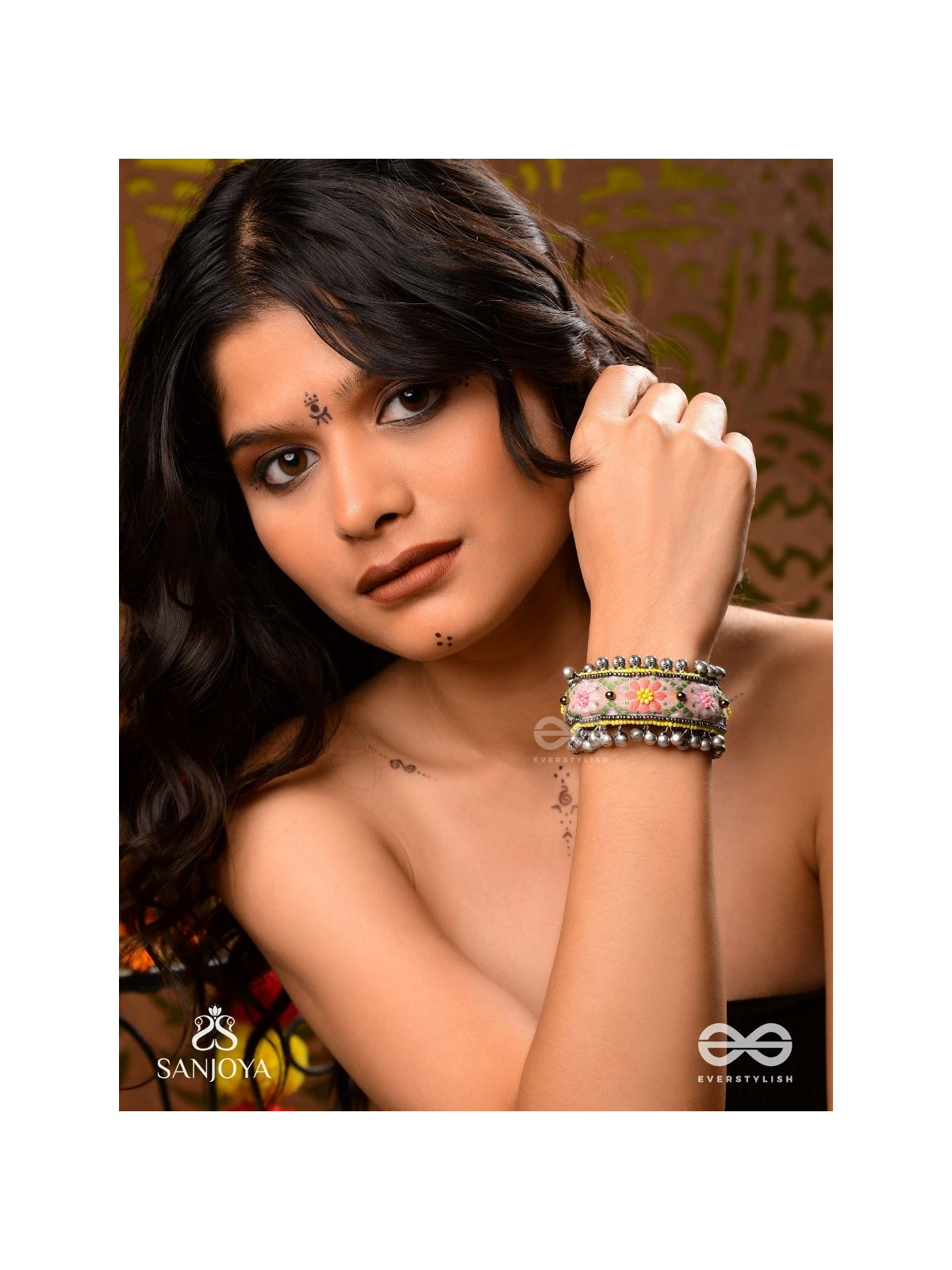 SUMANALEKHA-FLORAL PATTERN- SEMI-OXIDIZED BRACELET FEATURES GHUNGROO, BEADS, AND EMBROIDERED FLOWERS