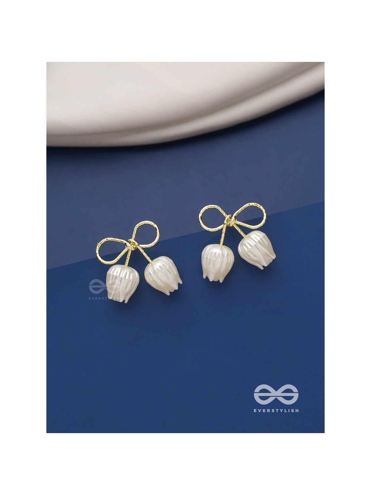 Golden infinity- Golden studs with white pearl roses 