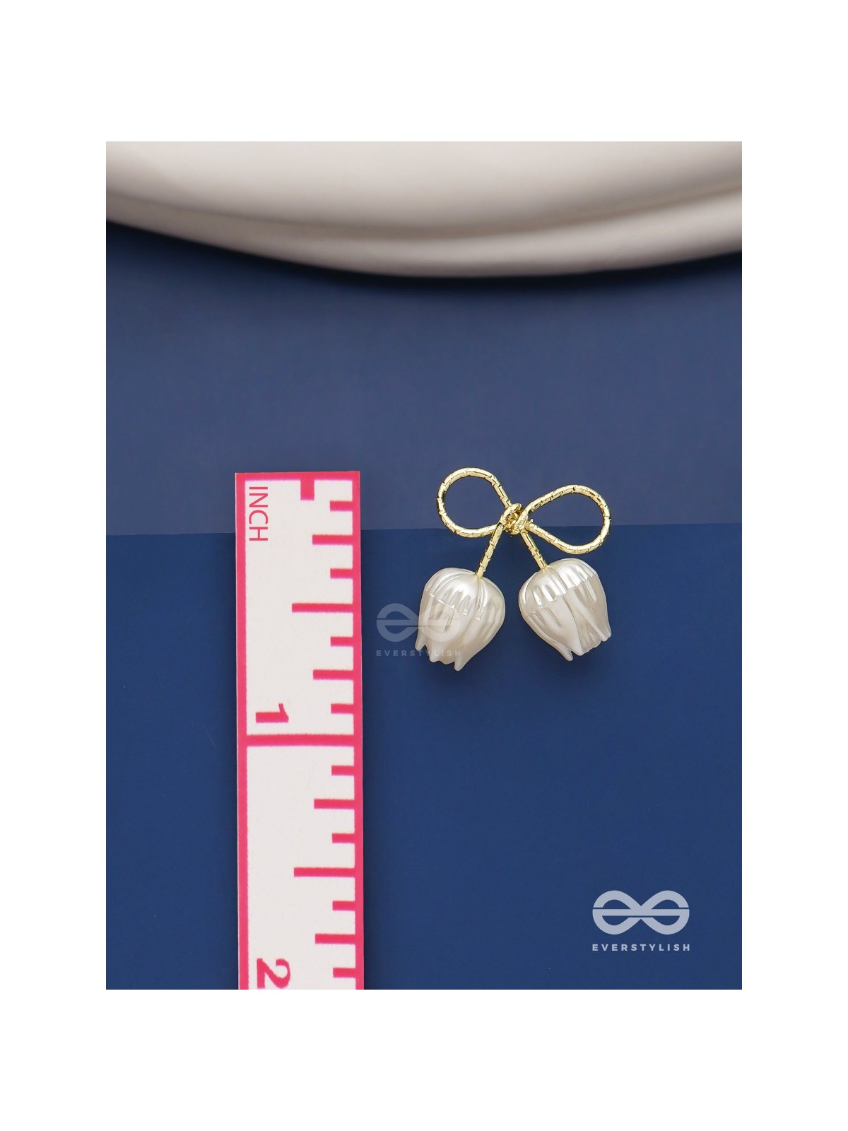 Golden infinity- Golden studs with white pearl roses 