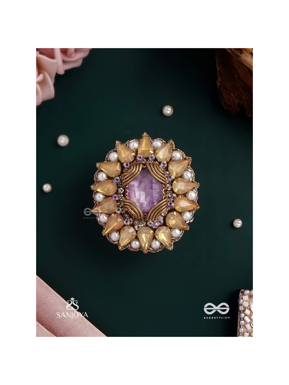 KANAKA PUSHPA – GOLDEN FLOWER EMBROIDERED FLOWER-SHAPED RING ADORNED WITH YELLOW GEMS AND PEARLS, GIVING A GOLDEN GLOW