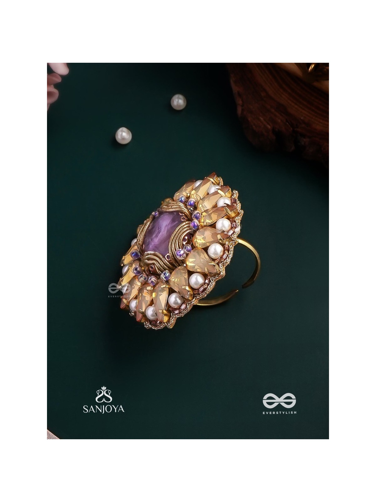 KANAKA PUSHPA – GOLDEN FLOWER EMBROIDERED FLOWER-SHAPED RING ADORNED WITH YELLOW GEMS AND PEARLS, GIVING A GOLDEN GLOW