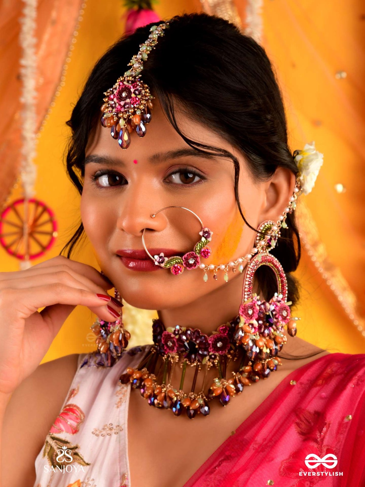 VARNAMALA ABHUSHANA - ADORNMENT OF COLORS - BEADS, GLASS DROPS AND FLORAL MOTIFS MAANGTIKA