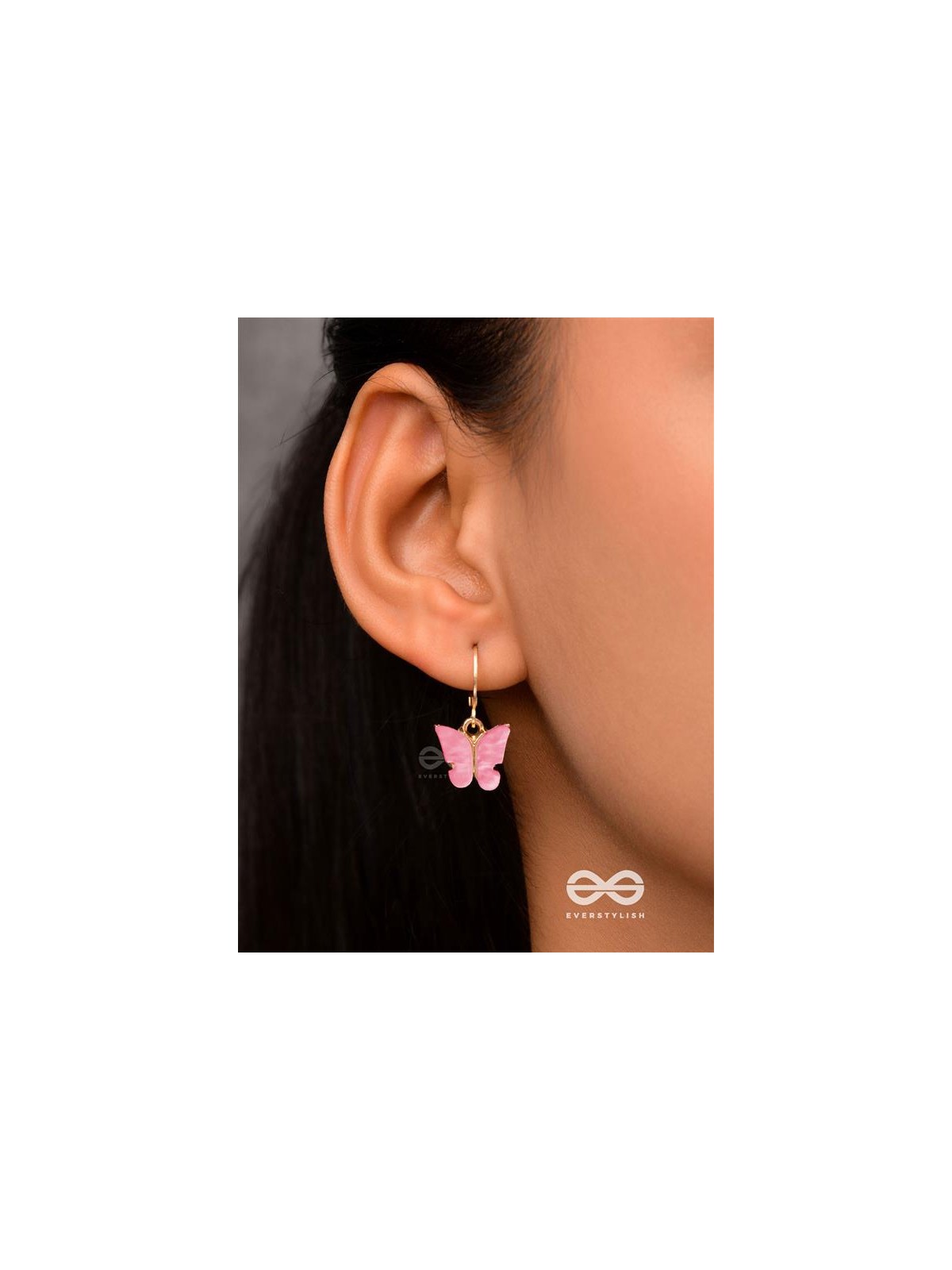 TAKE THE SKY LIKE A BUTTERFLY - CUTE DANGLER EARRINGS (SOFT PINK)