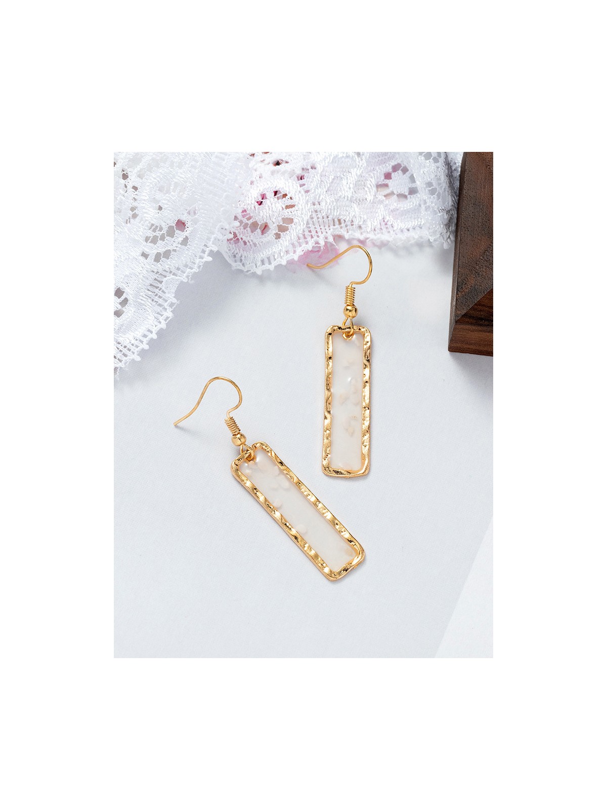 GOLDEN MIRAGE - GLITTER RESIN EARRINGS