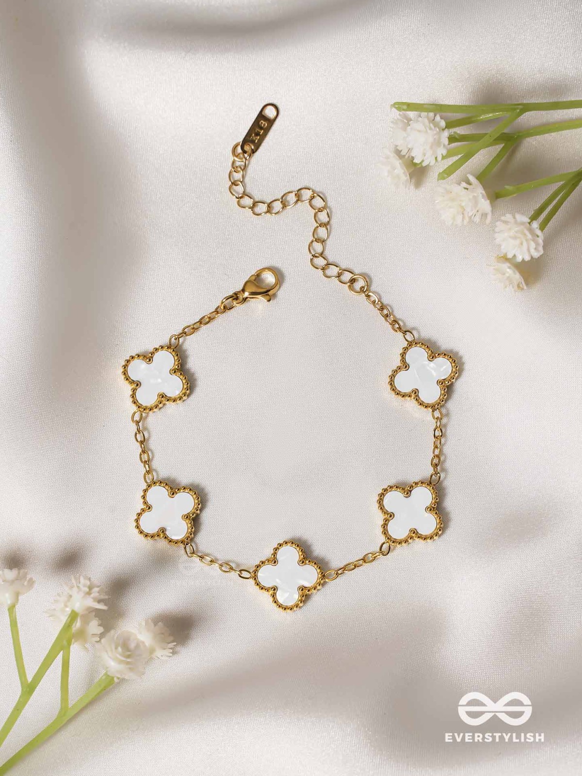 GOLDEN WHITE CLOVER - HOLOGRAPHIC STAINLESS STEEL 18K GOLD PLATED ANTI TARNISH BRACELET