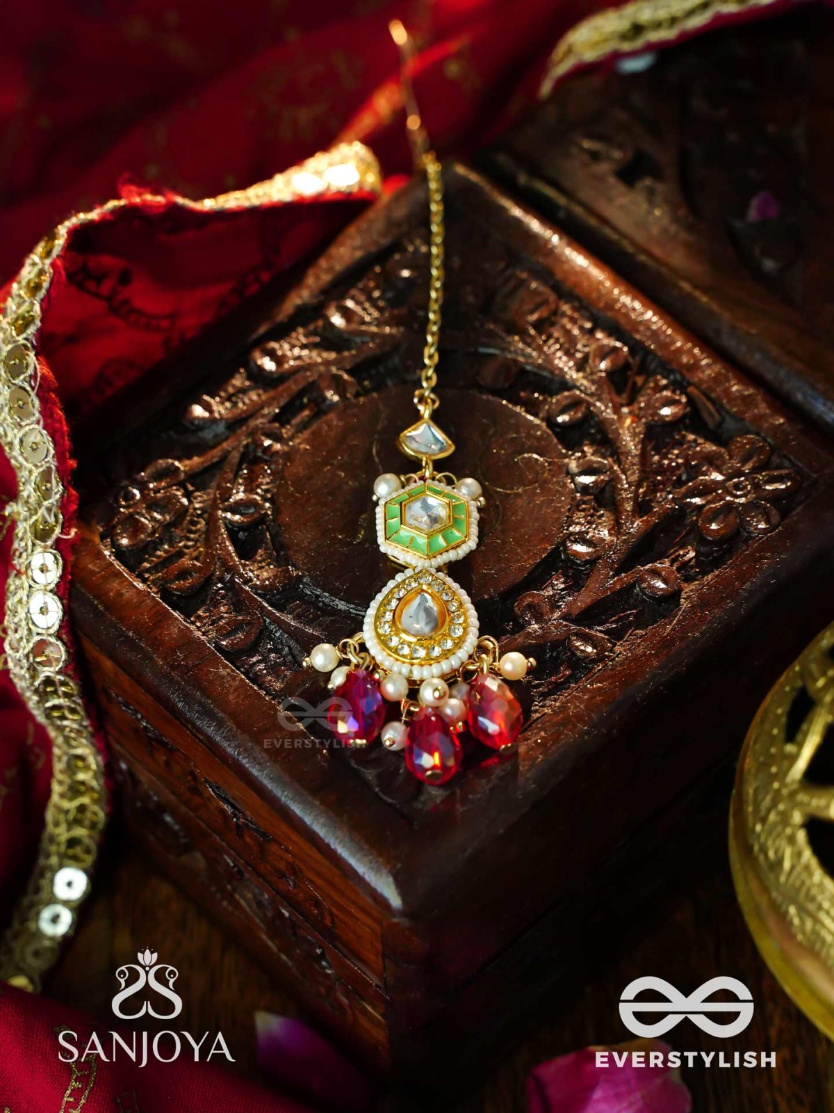 RUPANJALI - TRIBUTE TO BEAUTY - PEARLS, BEADS AND KUNDAN HAND EMBROIDERED MAANG TIKA