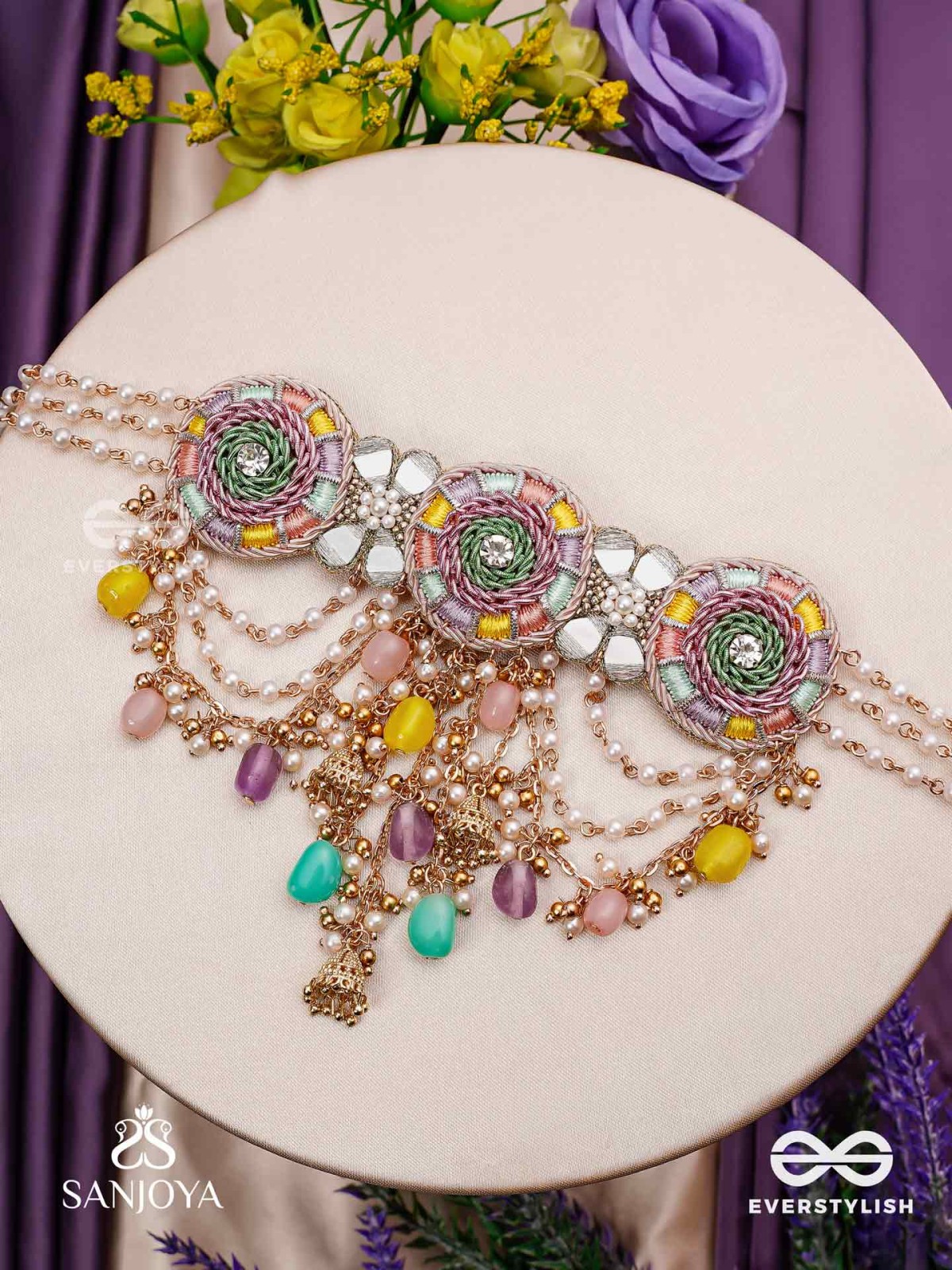 RANGVATI - FULL OF COLORS - EXQUISITE MULTI-HUED CHOKER WITH PEARL AND CRYSTAL EMBELLISHMENTS