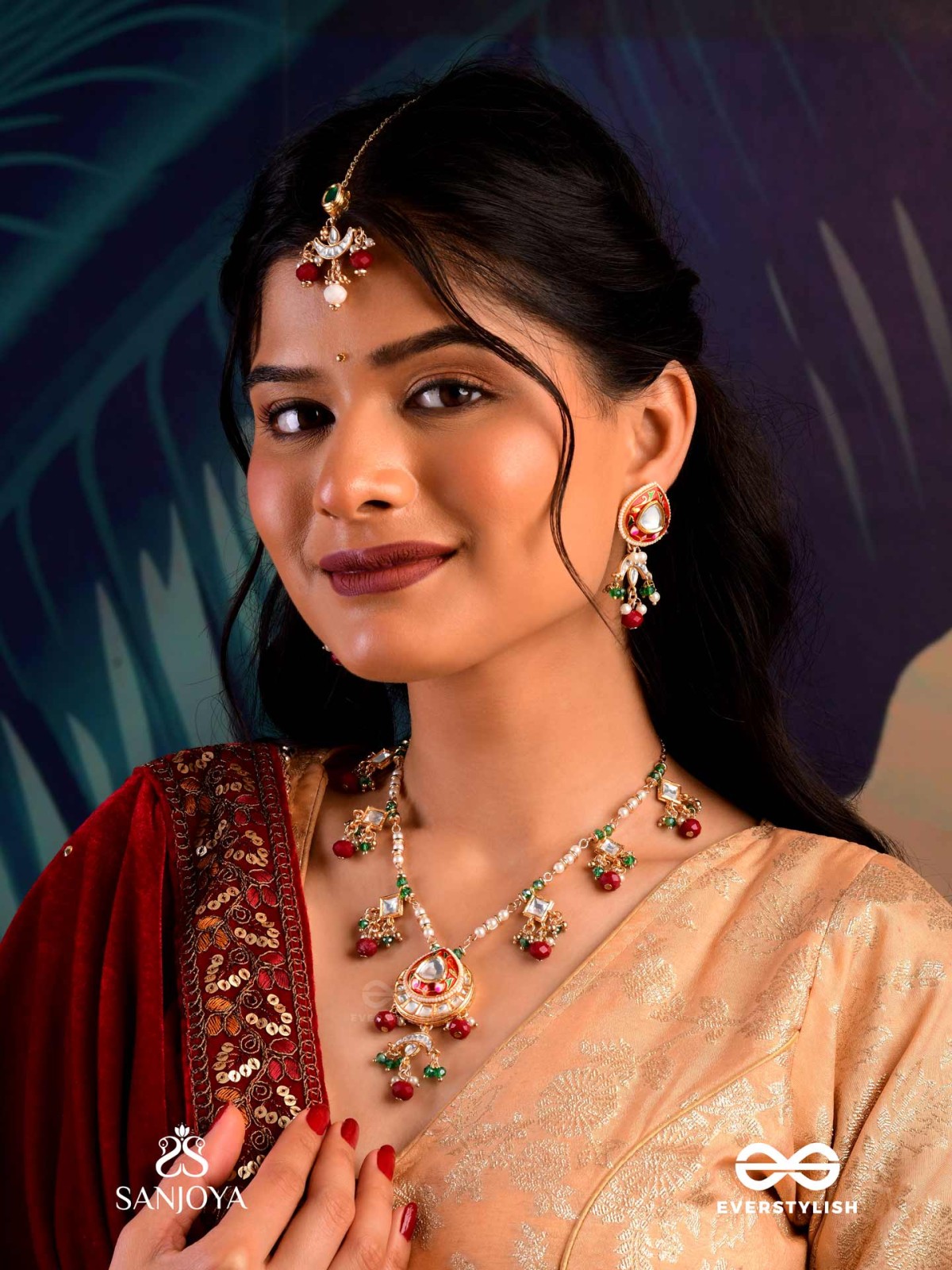 ANUPRITA - DIVINELY ADORNED - TRADITIONAL KUNDAN MAANGTIKA WITH PEARL AND BEADS